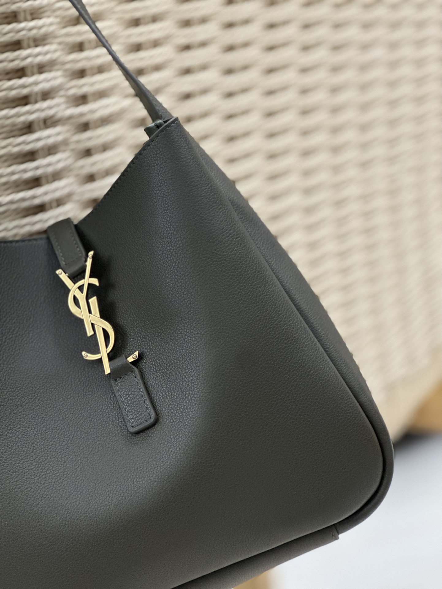 Y*L le5a7 vintage bag-23×22×8.5cm