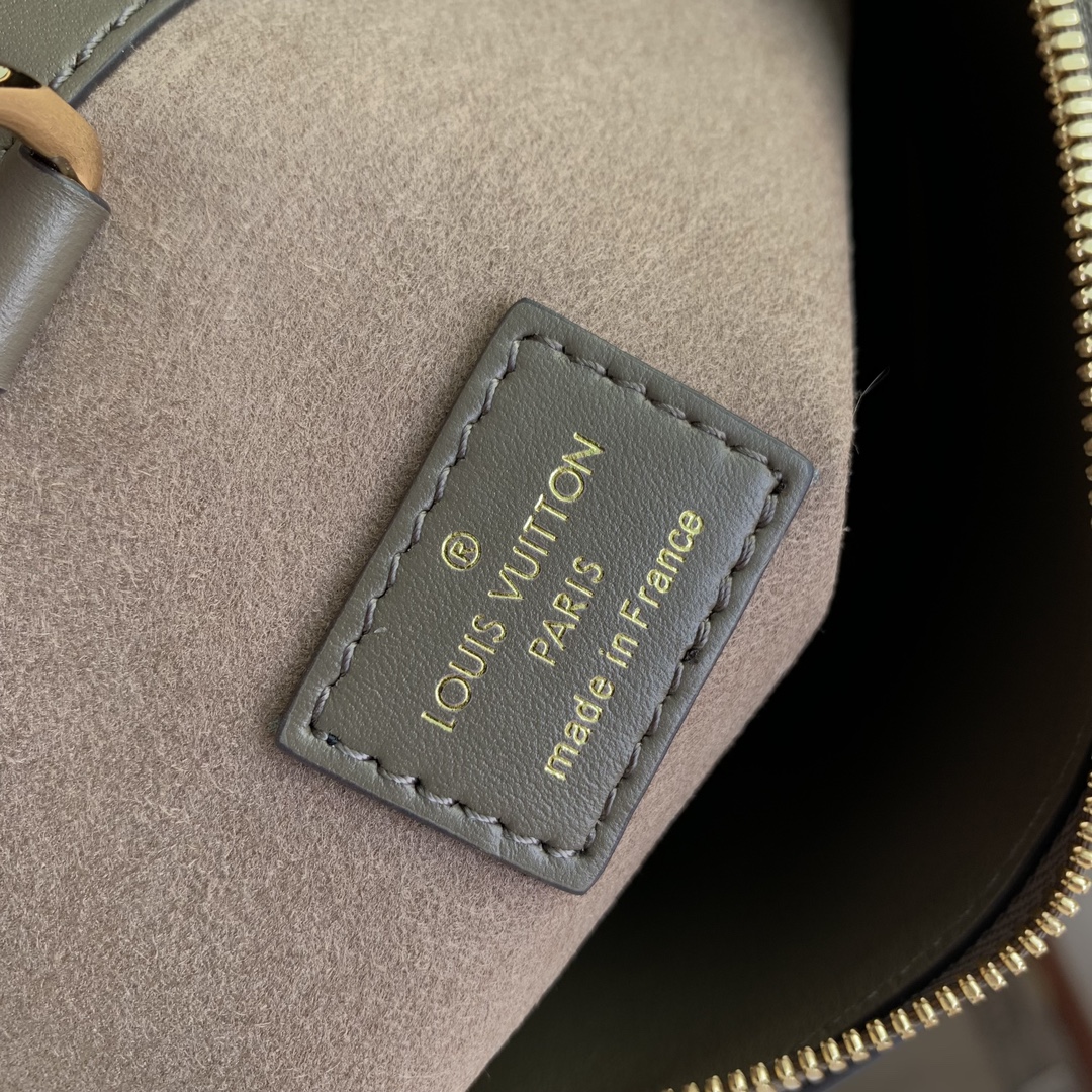 l0*is V*t0n lock it tote mm-36×29×15cm
