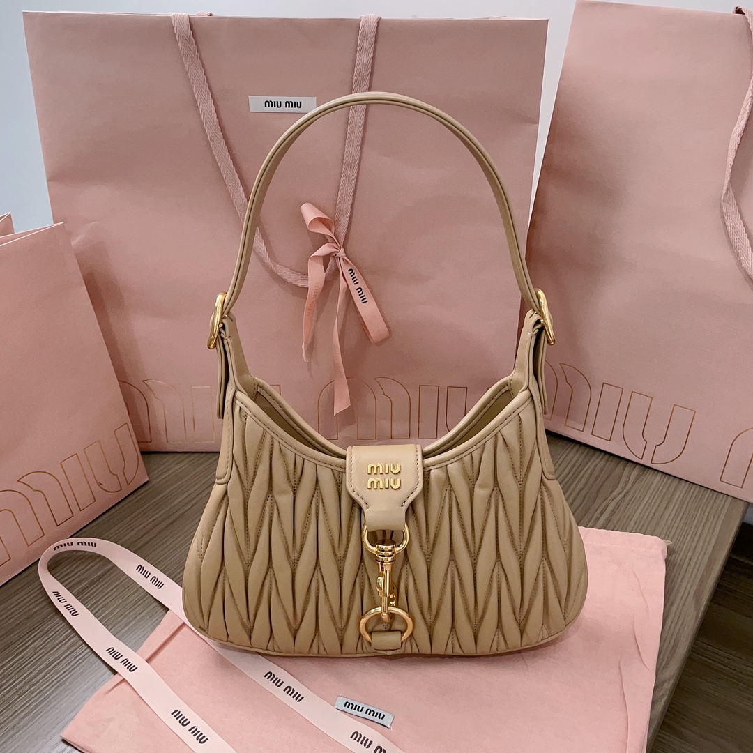 M*um*u hobo bag-29*15*4cm