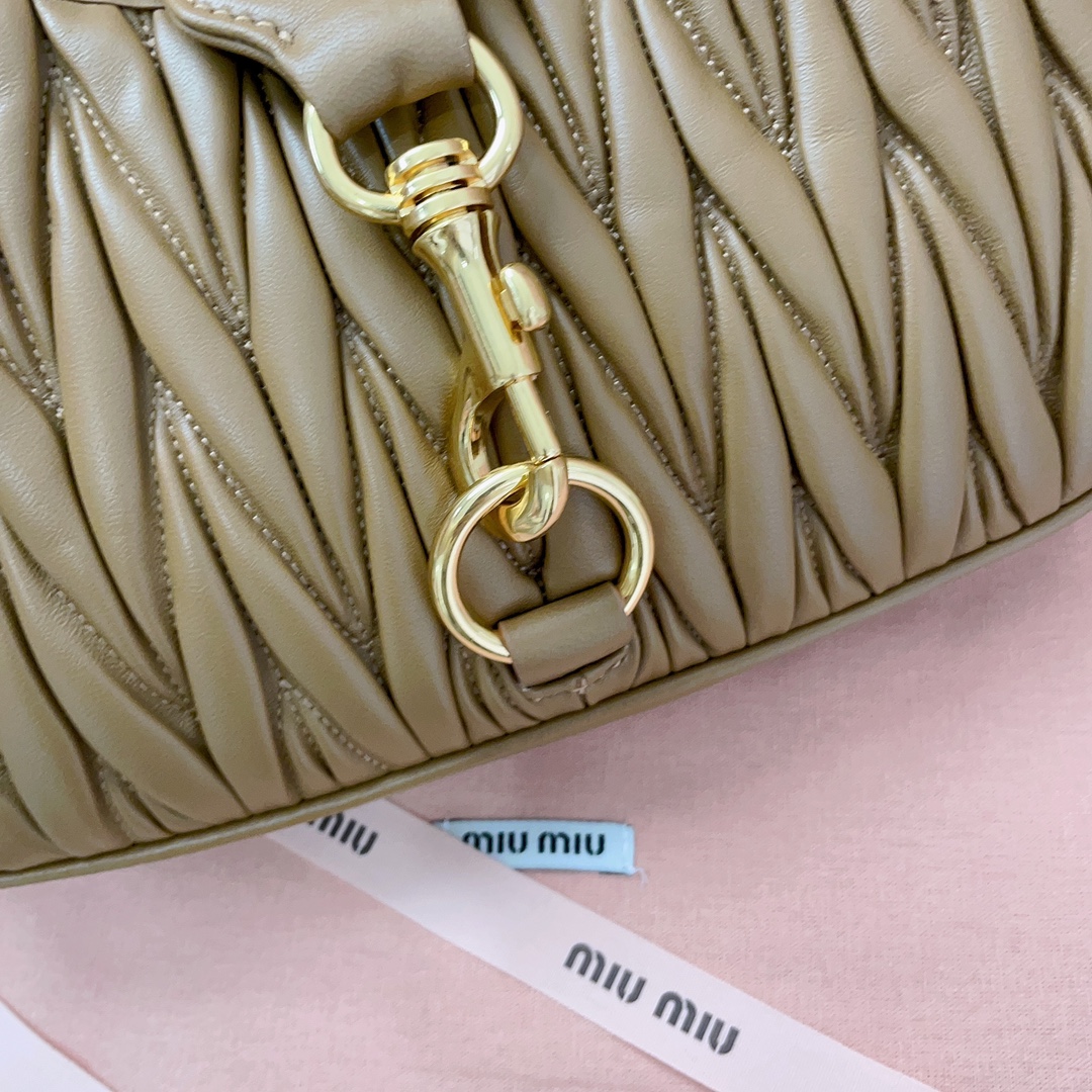 M*um*u hobo bag-29*15*4cm