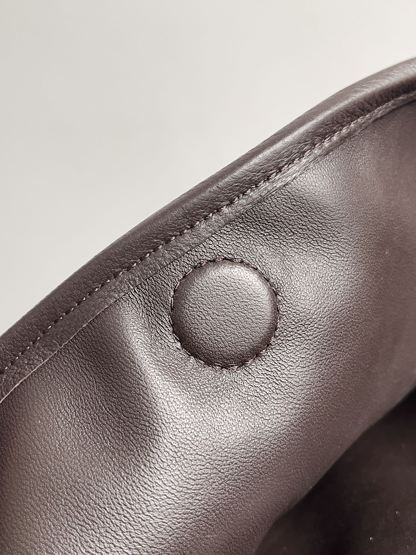 b0tte*a Ven*ta hop bag-53*24*13cm