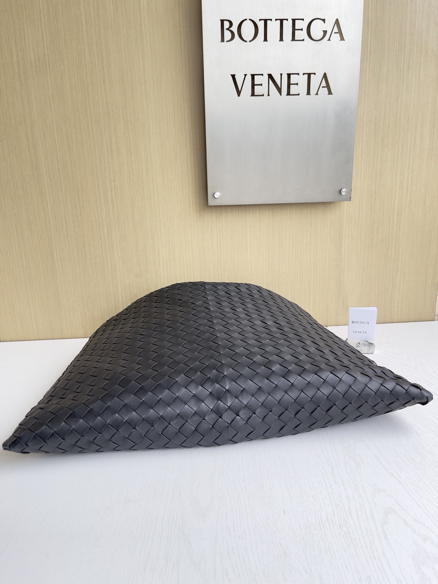 b0tte*a Ven*ta hop bag-53*24*13cm