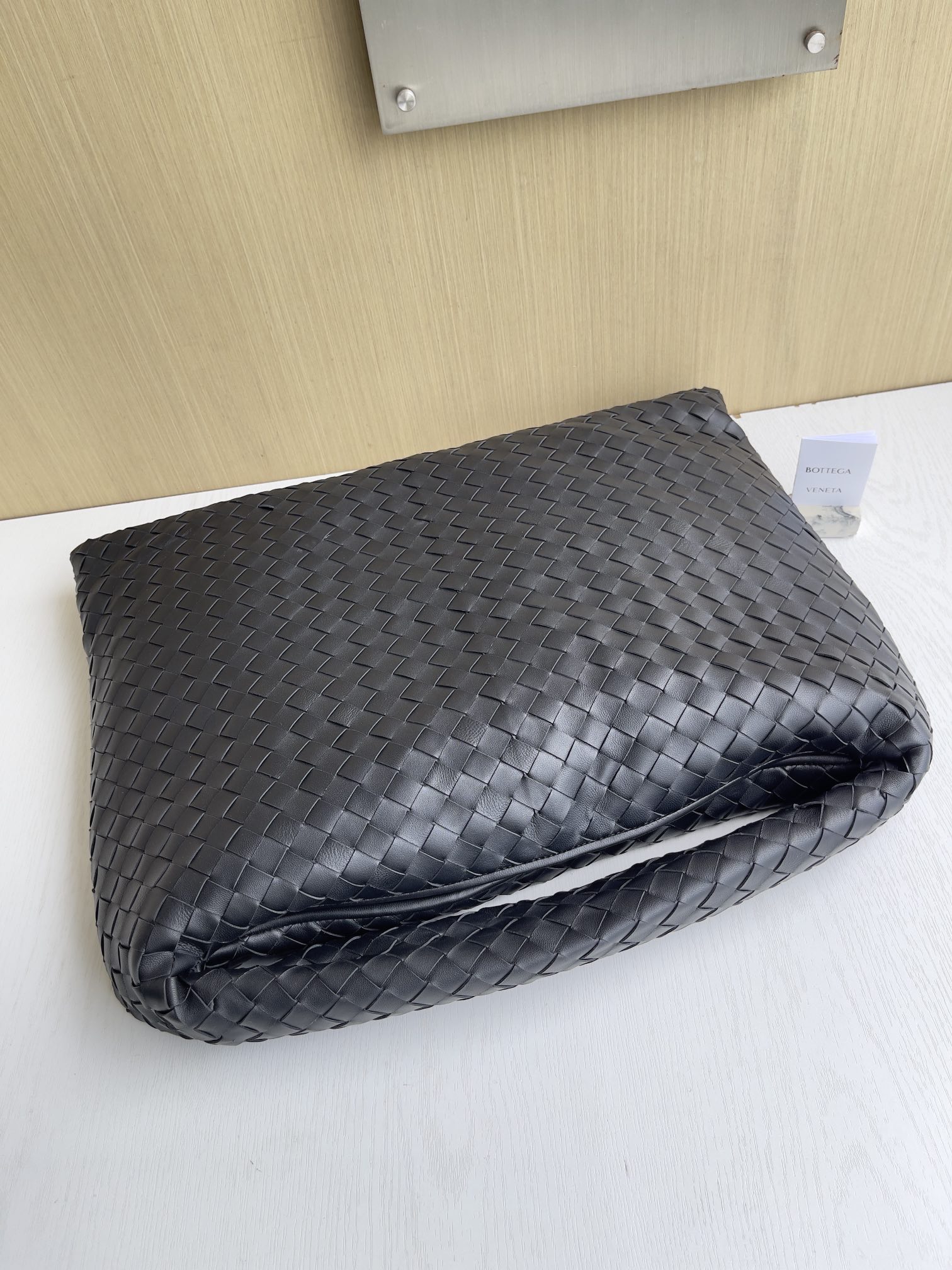 b0tte*a Ven*ta hop bag-53*24*13cm