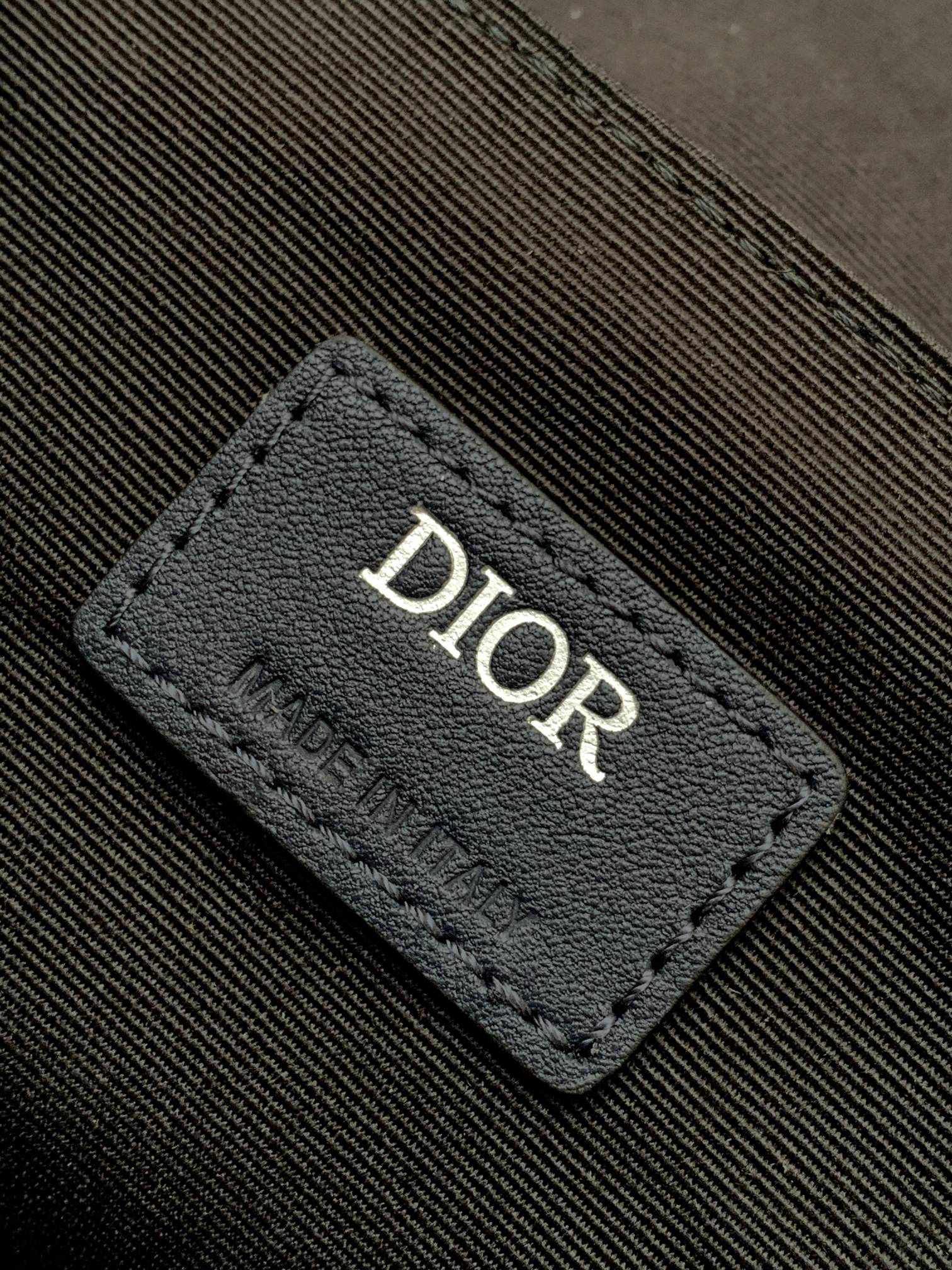 D*or hit the road handbags-27 x 17 x 9cm