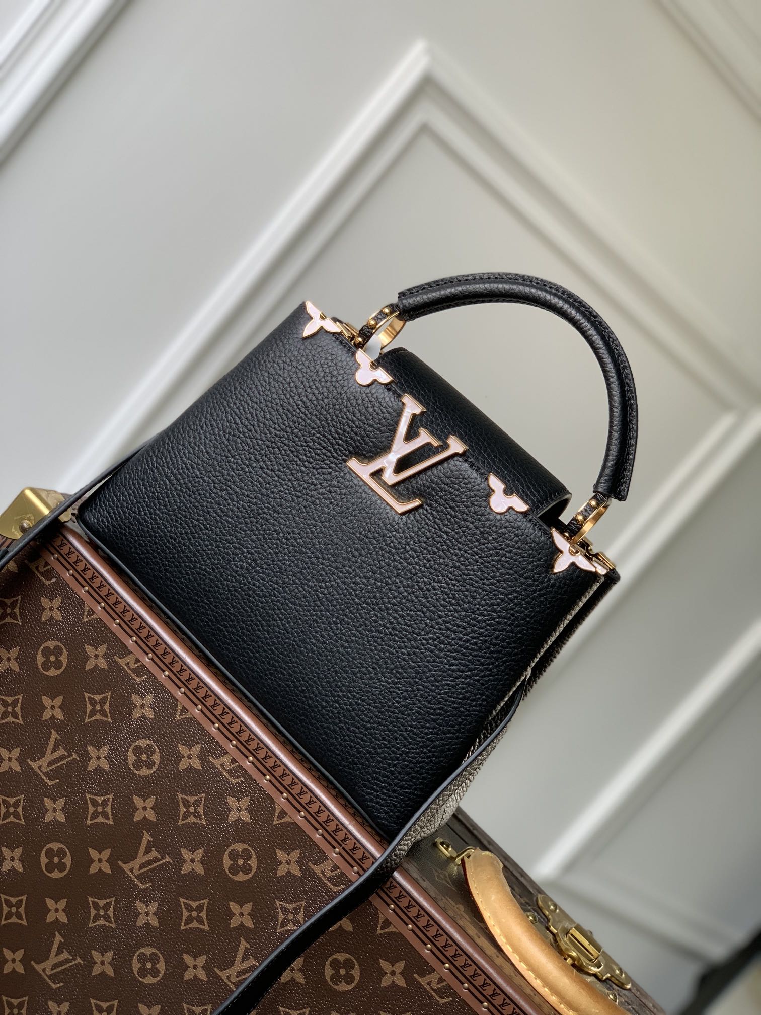 l0*is V*t0n capucines bb-27*18*9cm