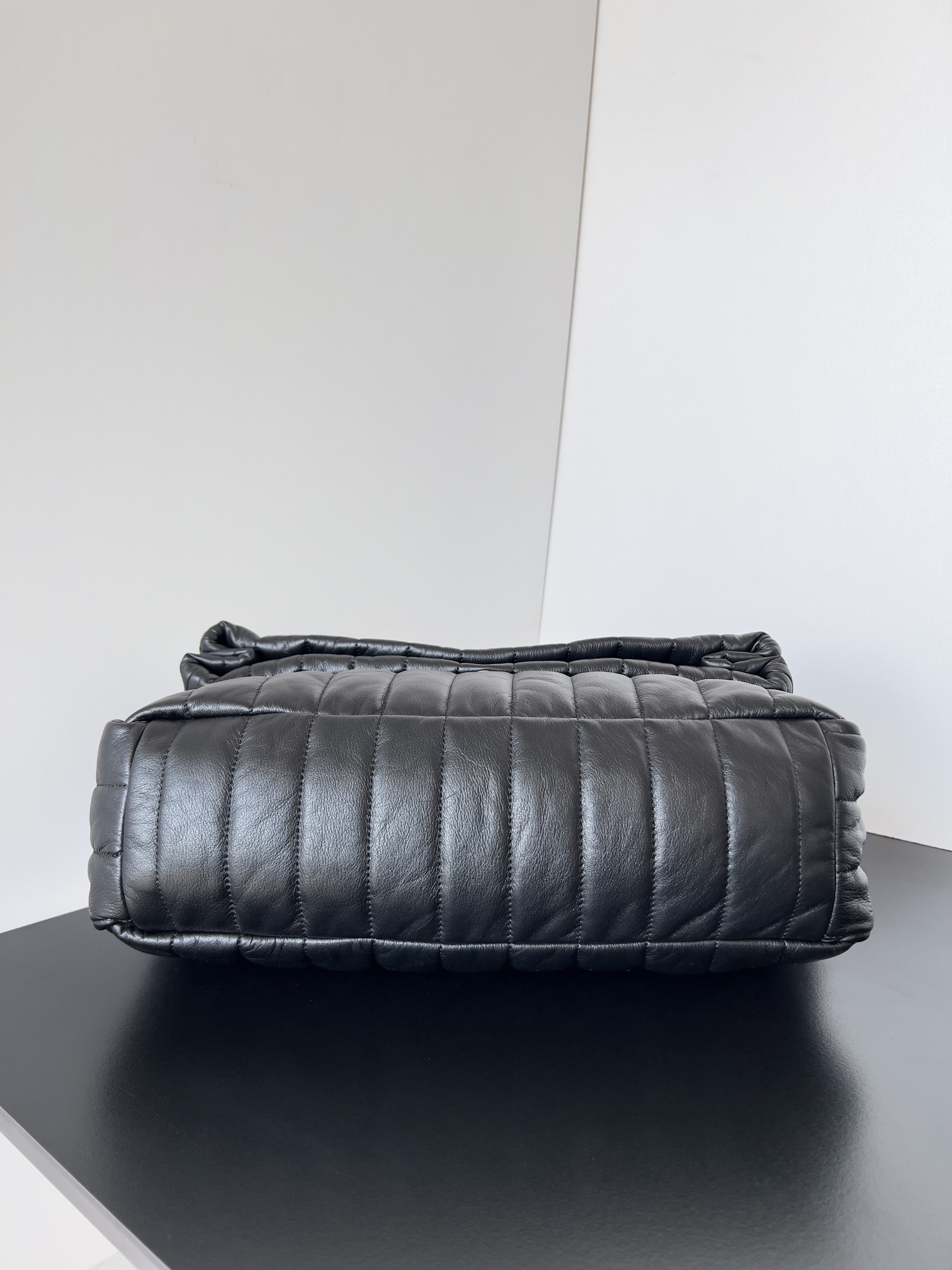 Ba*len*cia*ga monaco bag-32.5*22*9.9cm