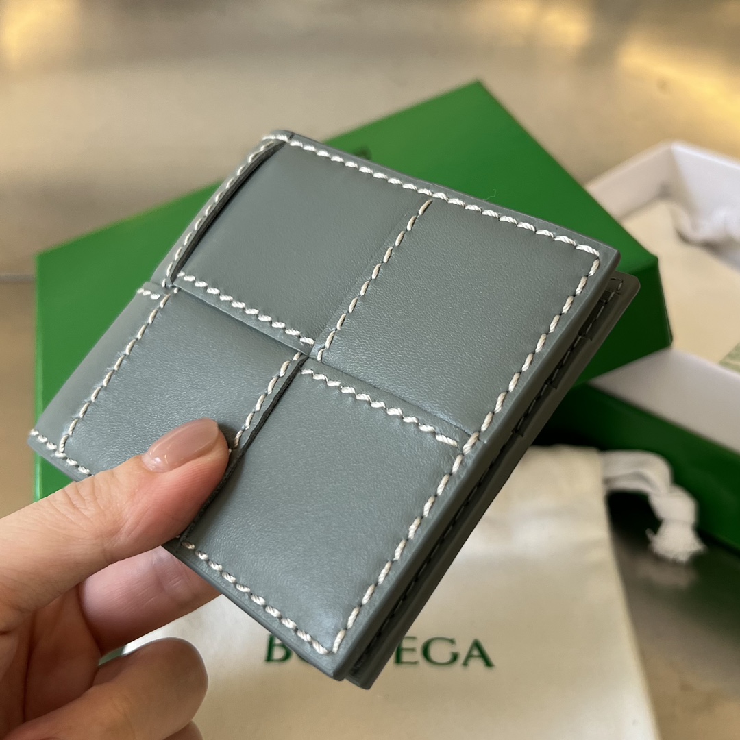 b0tte*a Ven*ta wallet-10x8.5cm