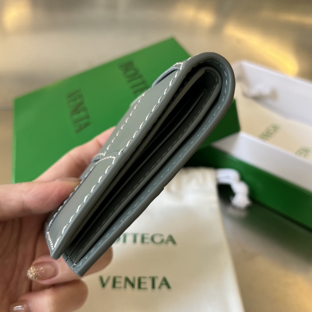 b0tte*a Ven*ta wallet-10x8.5cm