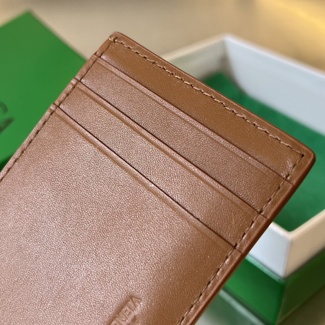b0tte*a Ven*ta wallet-11*7.5cm