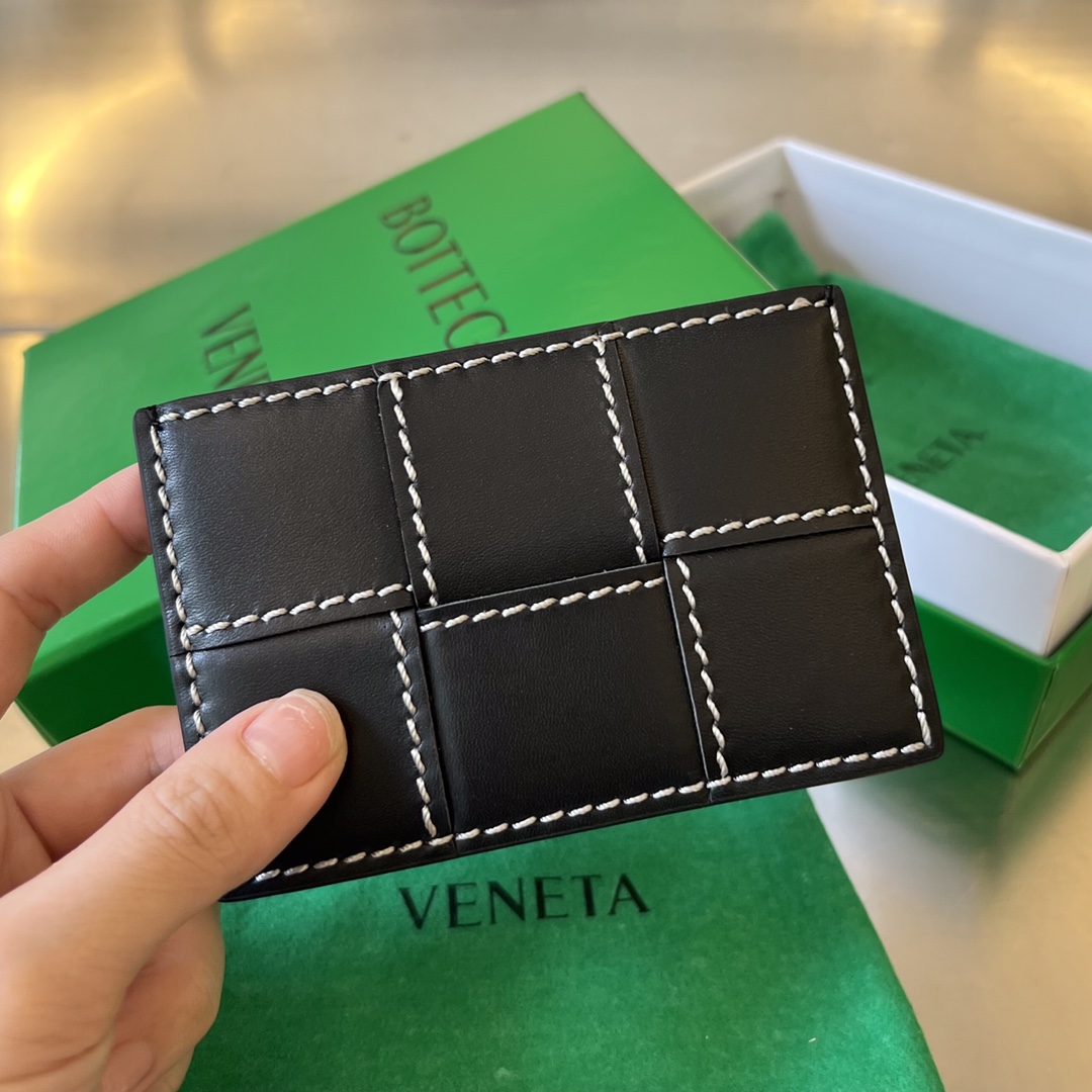 b0tte*a Ven*ta wallet-11*7.5cm