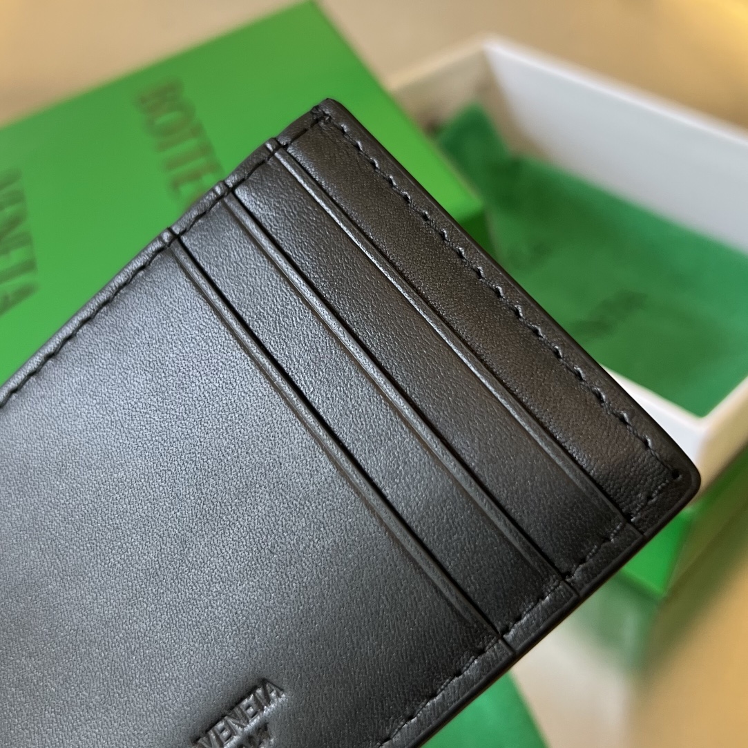 b0tte*a Ven*ta wallet-11*7.5cm