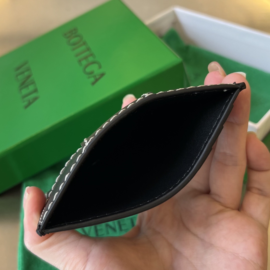 b0tte*a Ven*ta wallet-11*7.5cm