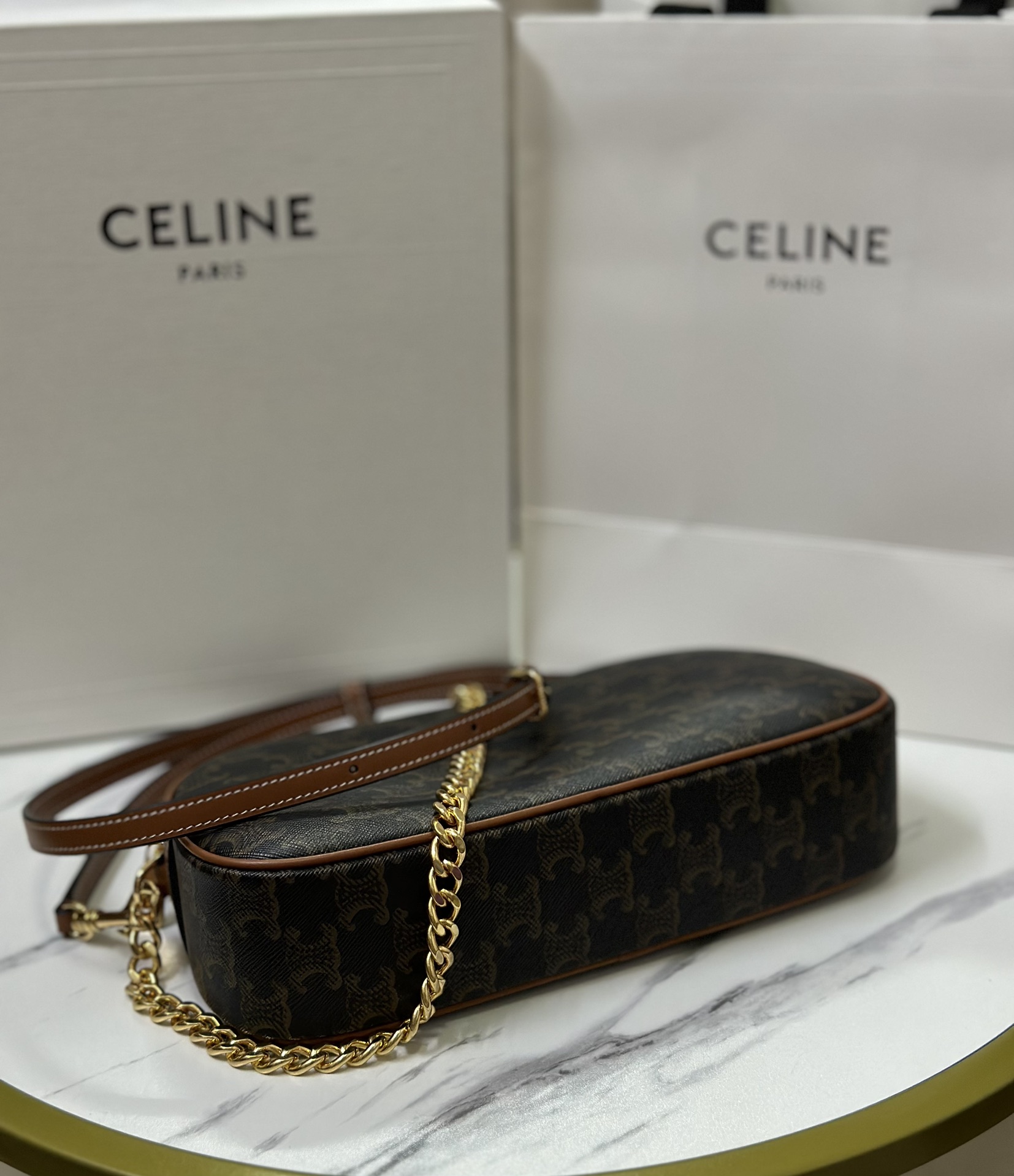 Ce**e chain bag-26x13x6cm