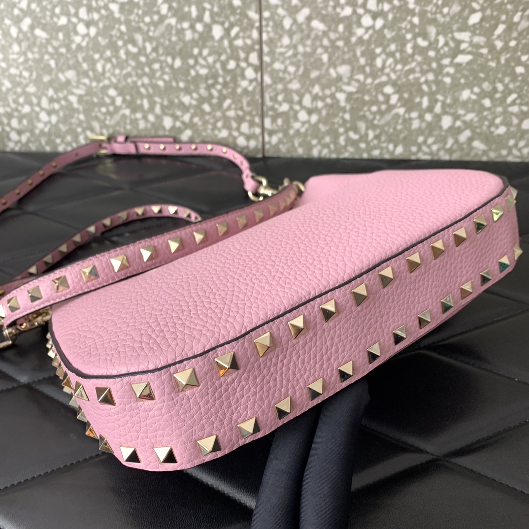 Va1e*ntin0 garavani rockstud hobo bag-6✖️4✖️16cm