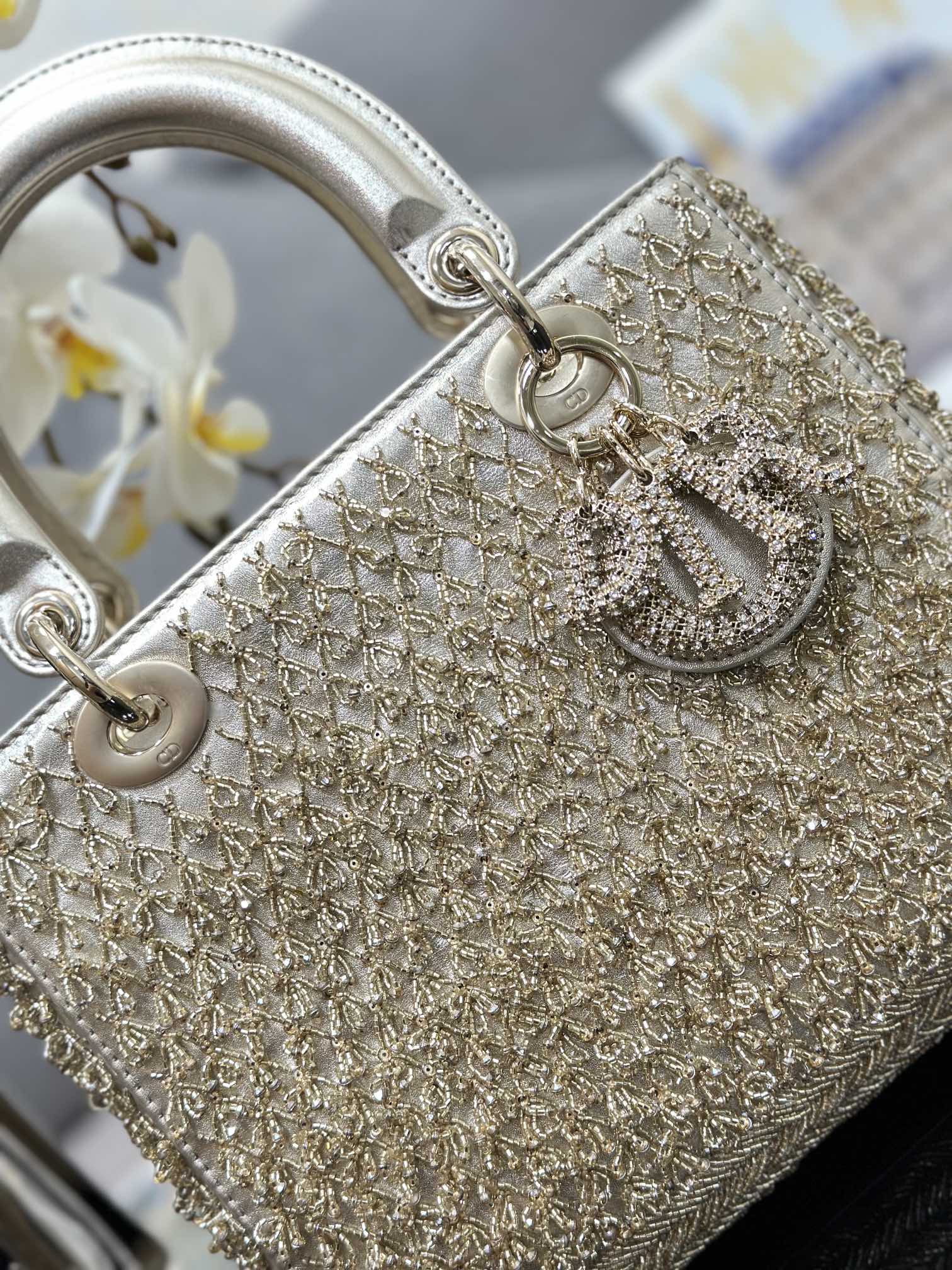 lady D*or handle bag-24cm