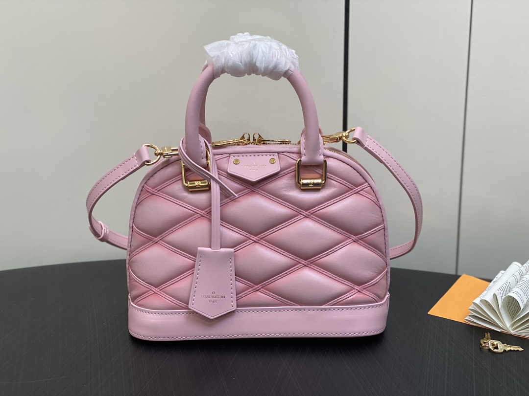 l0*is V*t0n m22878 alma bb-23.5 x 17.5 x 11.5cm