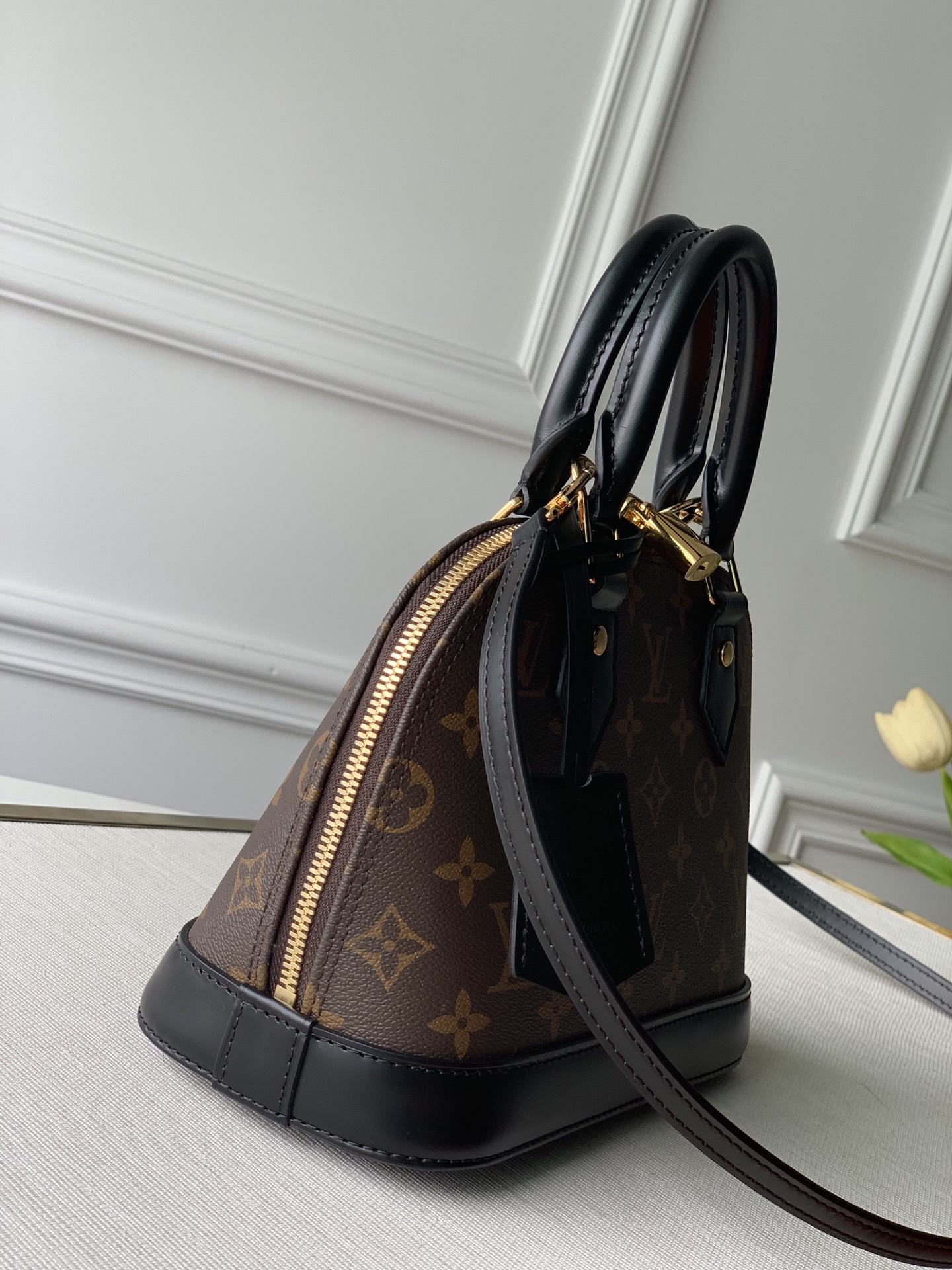 l0*is V*t0n m41327 alma bb-25*19*12cm