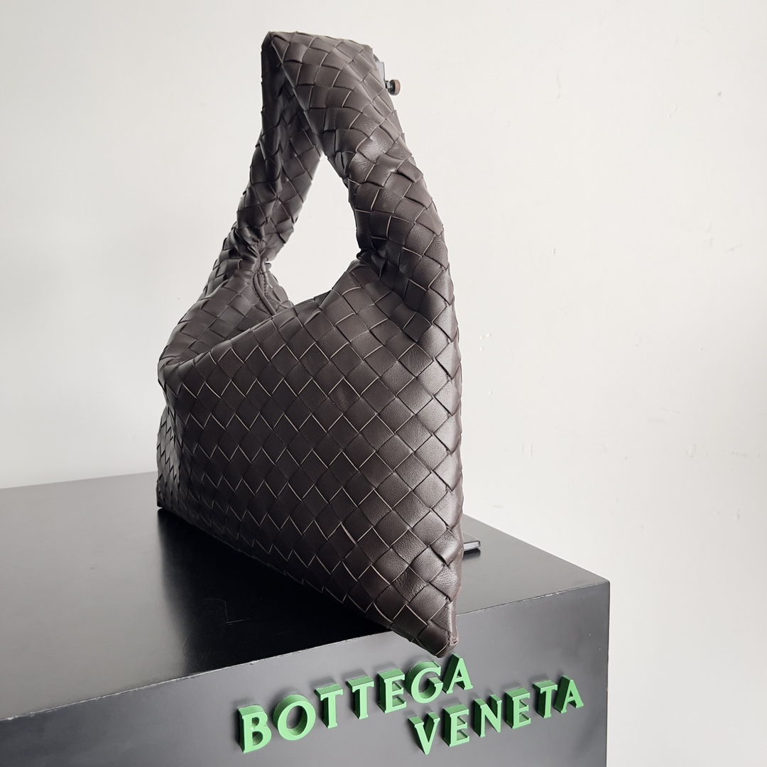 b0tte*a Ven*ta hop bag-41*20*8cm