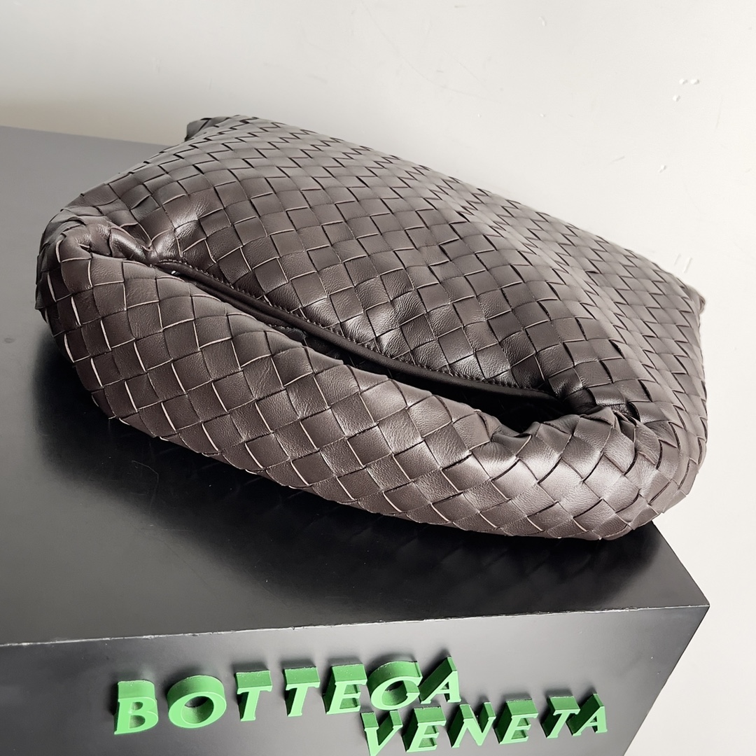 b0tte*a Ven*ta hop bag-41*20*8cm
