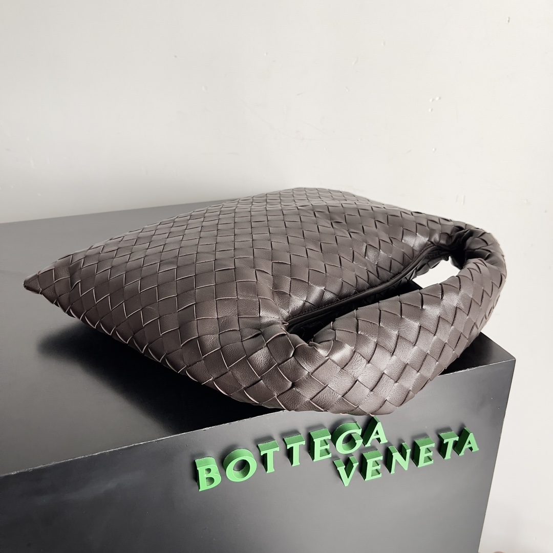 b0tte*a Ven*ta hop bag-41*20*8cm