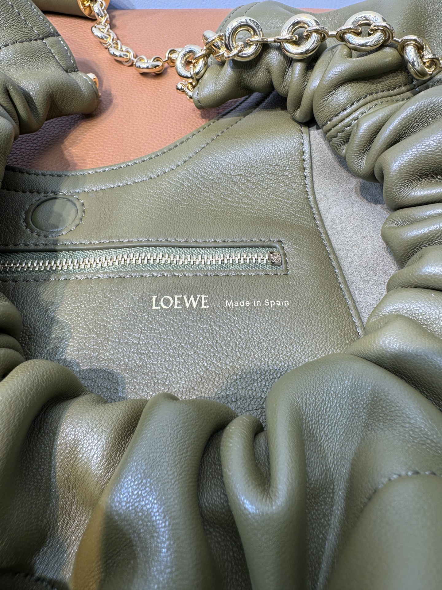 L0ew* squeeze bag-34*33*13.5cm
