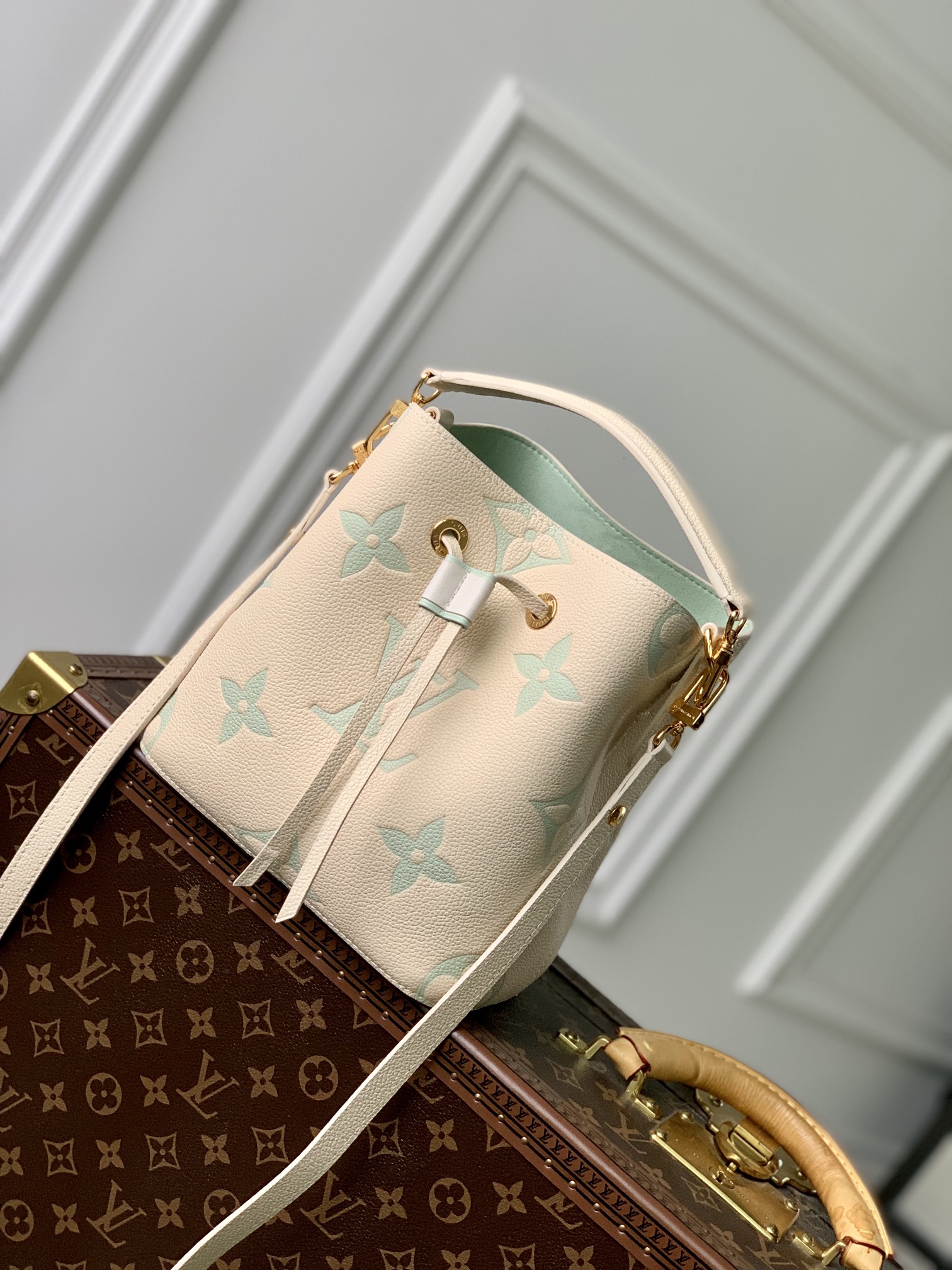 l0*is V*t0n m22599 neonoe bb handbag-20*20*13cm