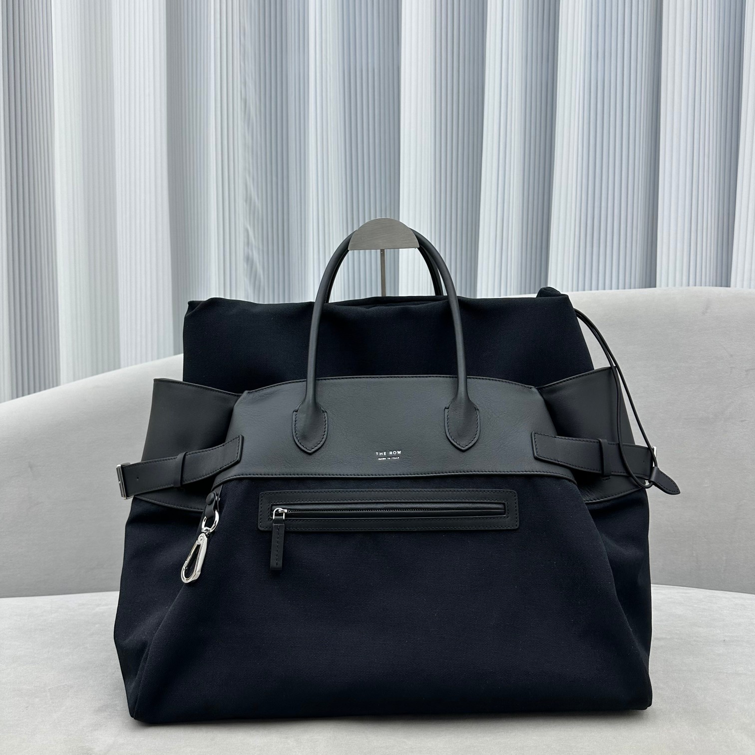 The R0w margaux 17 inside out bag-45*32*24cm