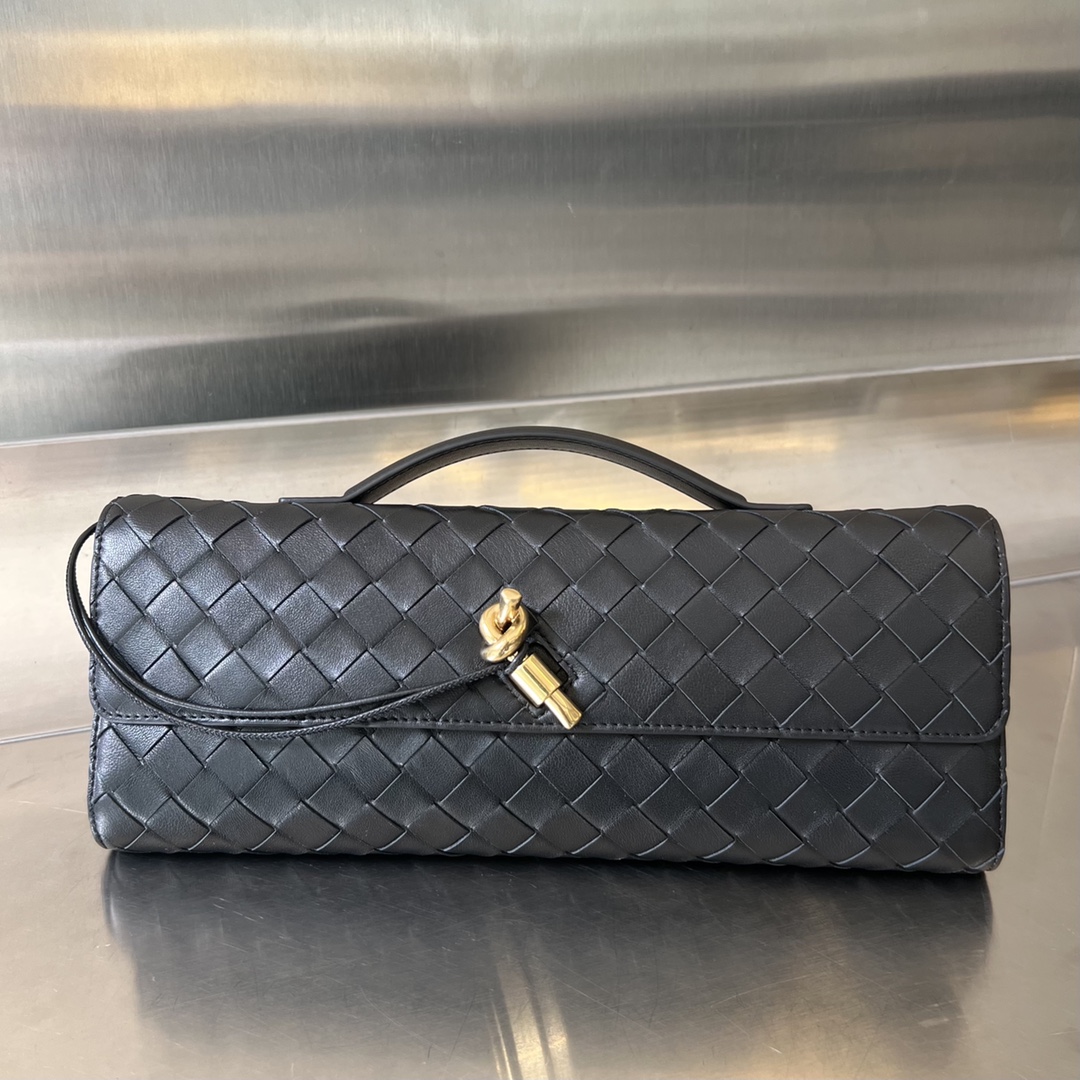 b0tte*a Ven*ta clutch-31x13x3 cm