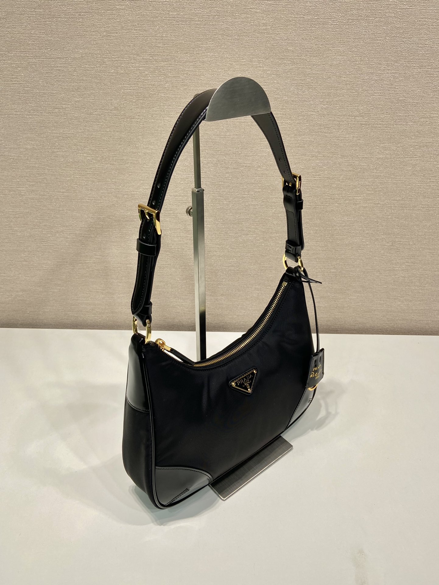 Pra*a nylon&patent 1bh206 bag-27*20*6.5cm