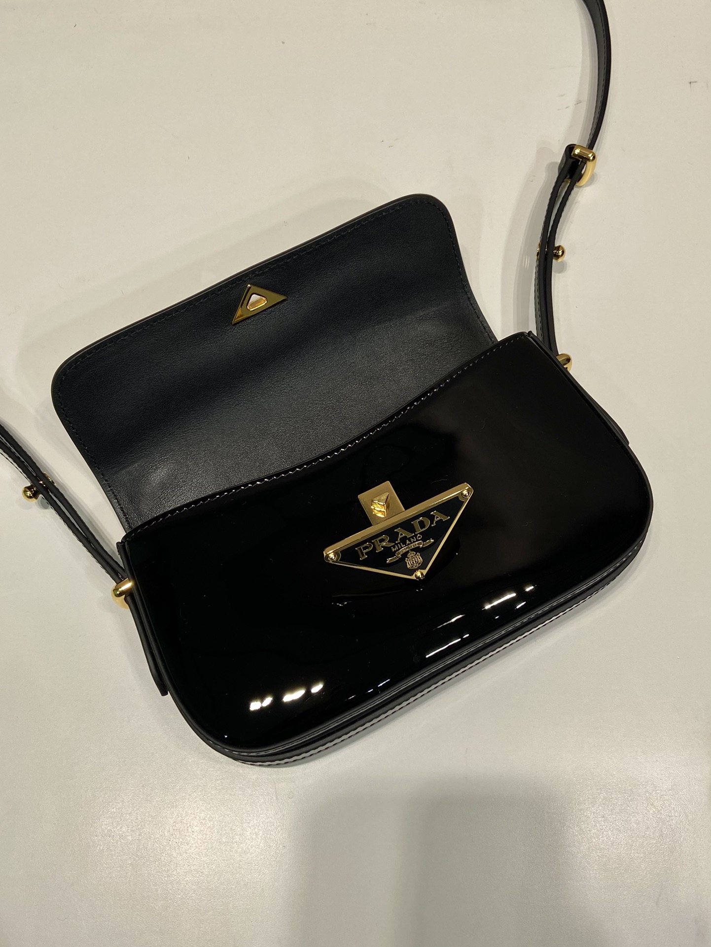 Pra*a patent 1bd339 bag-20.5*10.5*4cm