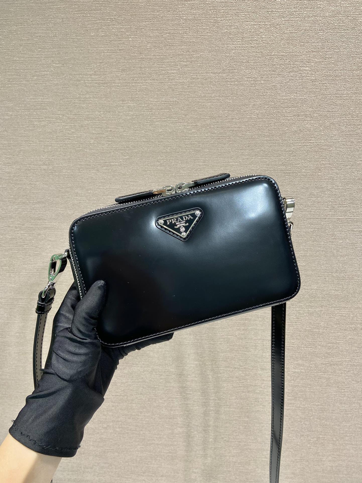 Pra*a brique 2vh173 bag19*11.5*3.5cm