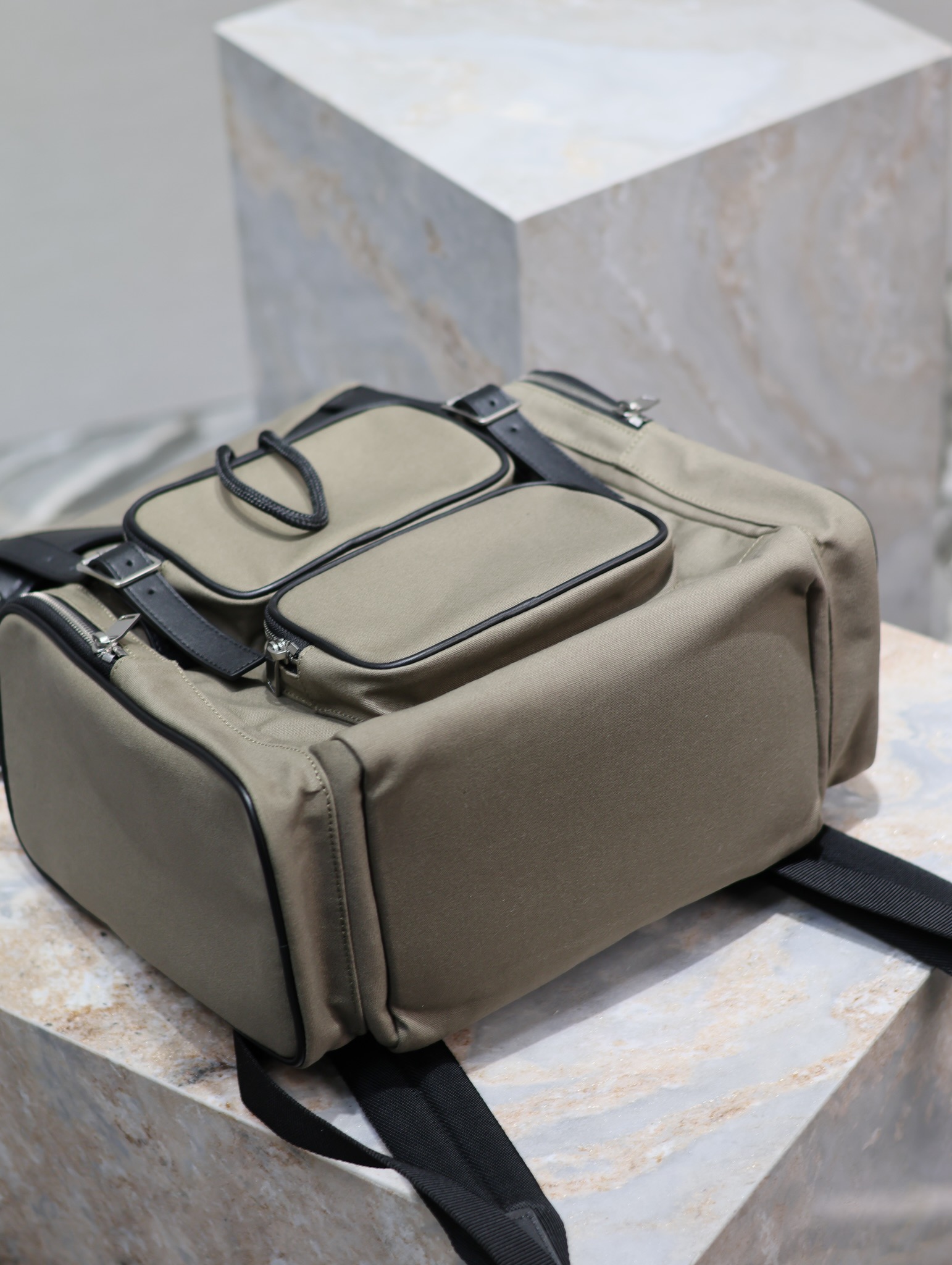YS L City Backpack-34×42×16/22CM