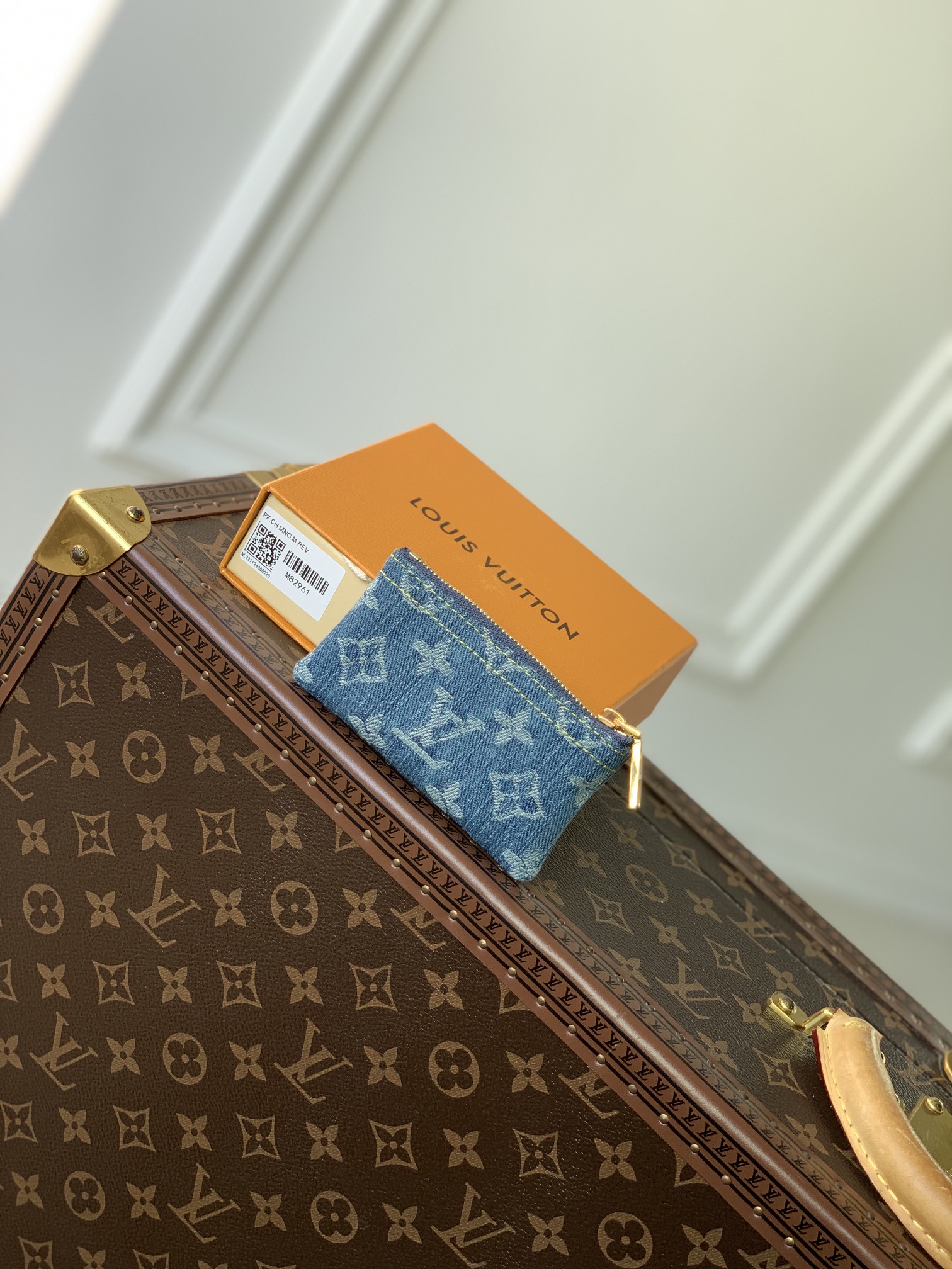 l0*is V*t0n wallet-12*7*1.5cm
