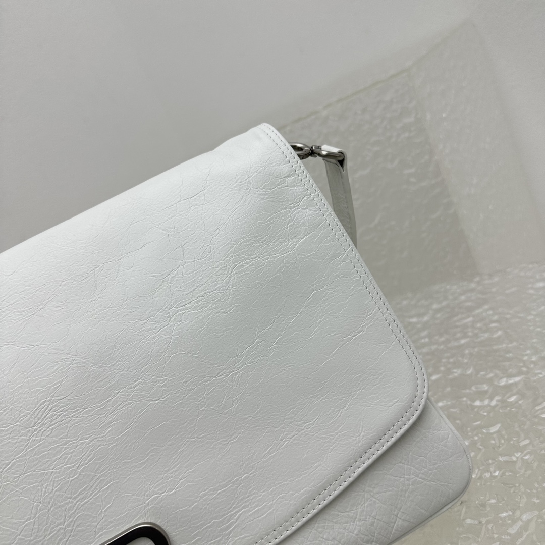 Ba*len*cia*ga bb soft bag-24*36*4cm