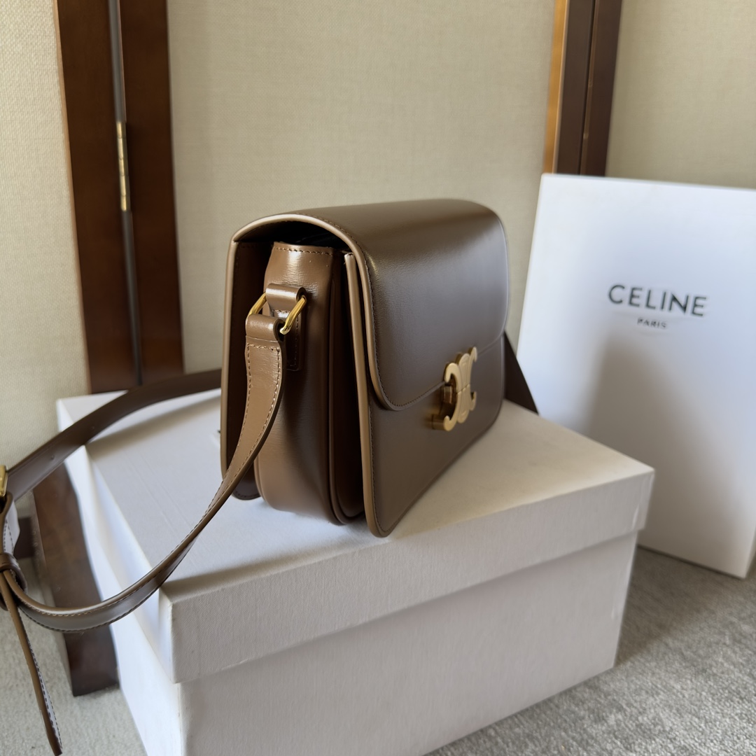 Celin Triomphe Shoulder Bag-22.5x16.5x7.5CM