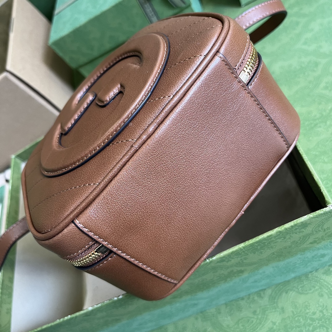 G*u*i blondie shoulder bag-17*15*9cm