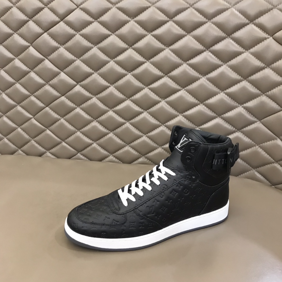 l0*is V*t0n rivoli sneaker boot