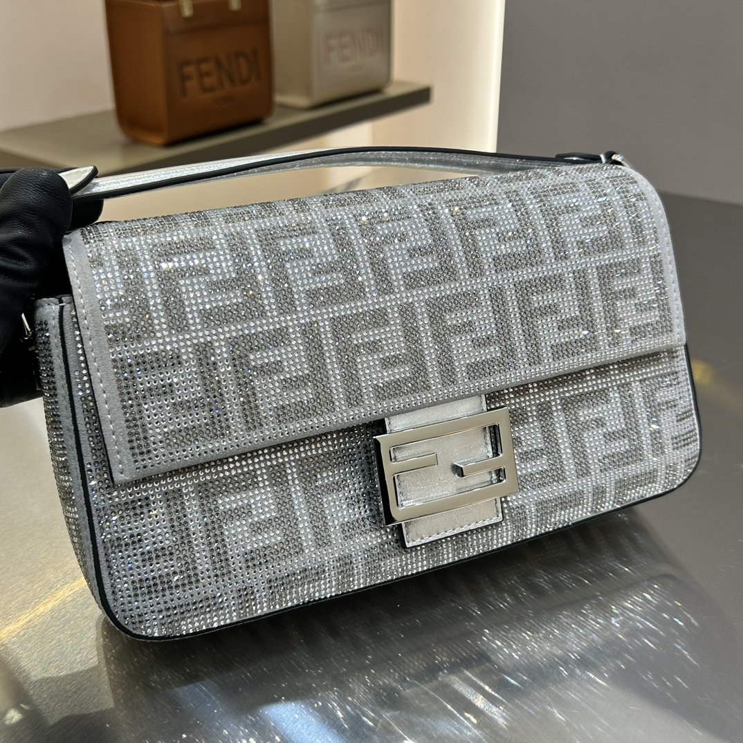 F**di baguette bag-27*15*6cm