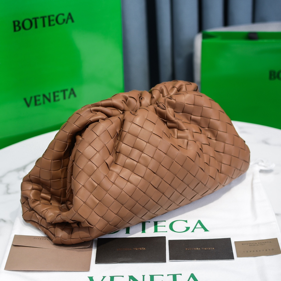 b0tte*a Ven*ta the pouch bag-38*20*9cm