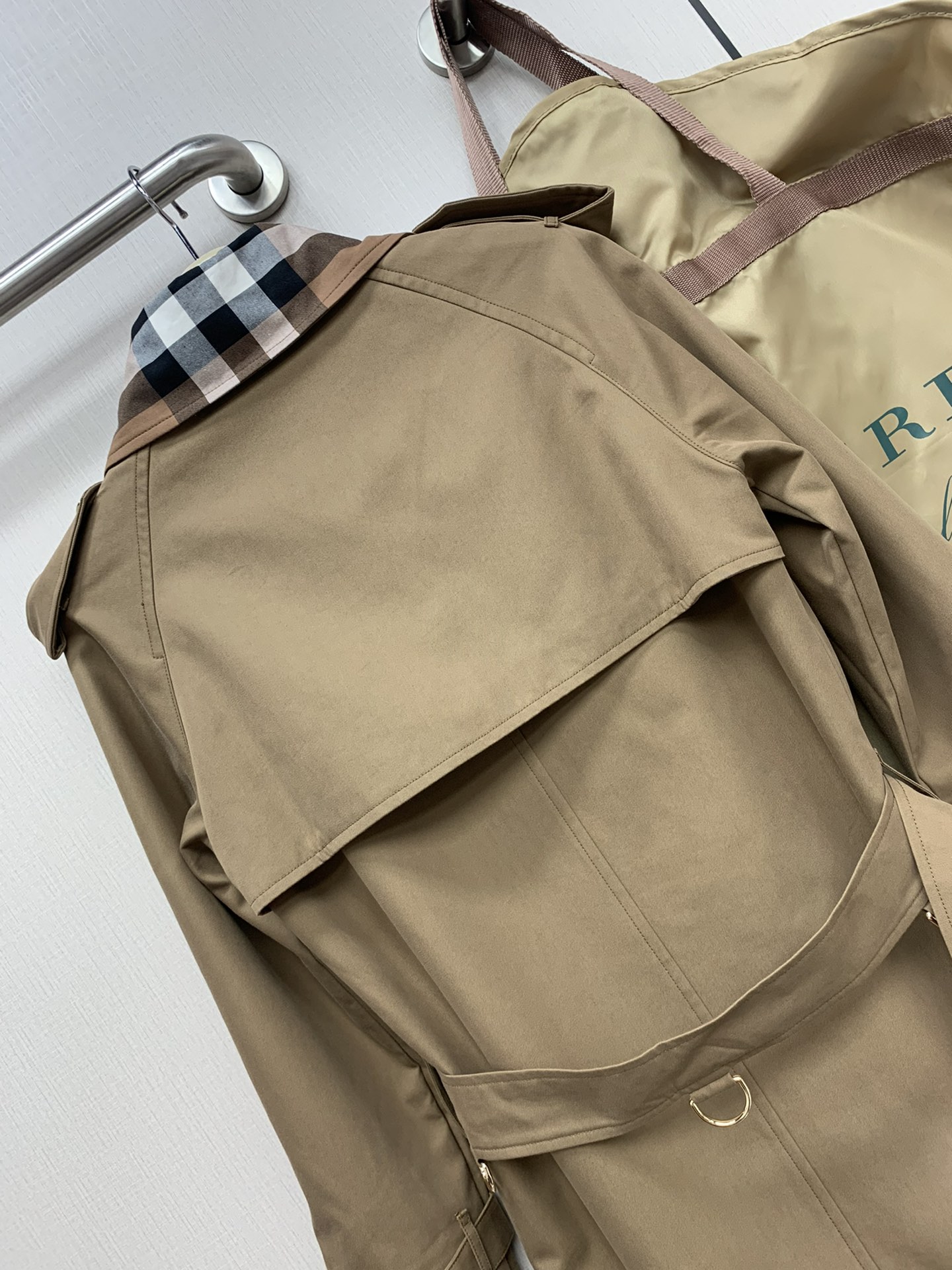 B**rry 204ss trench