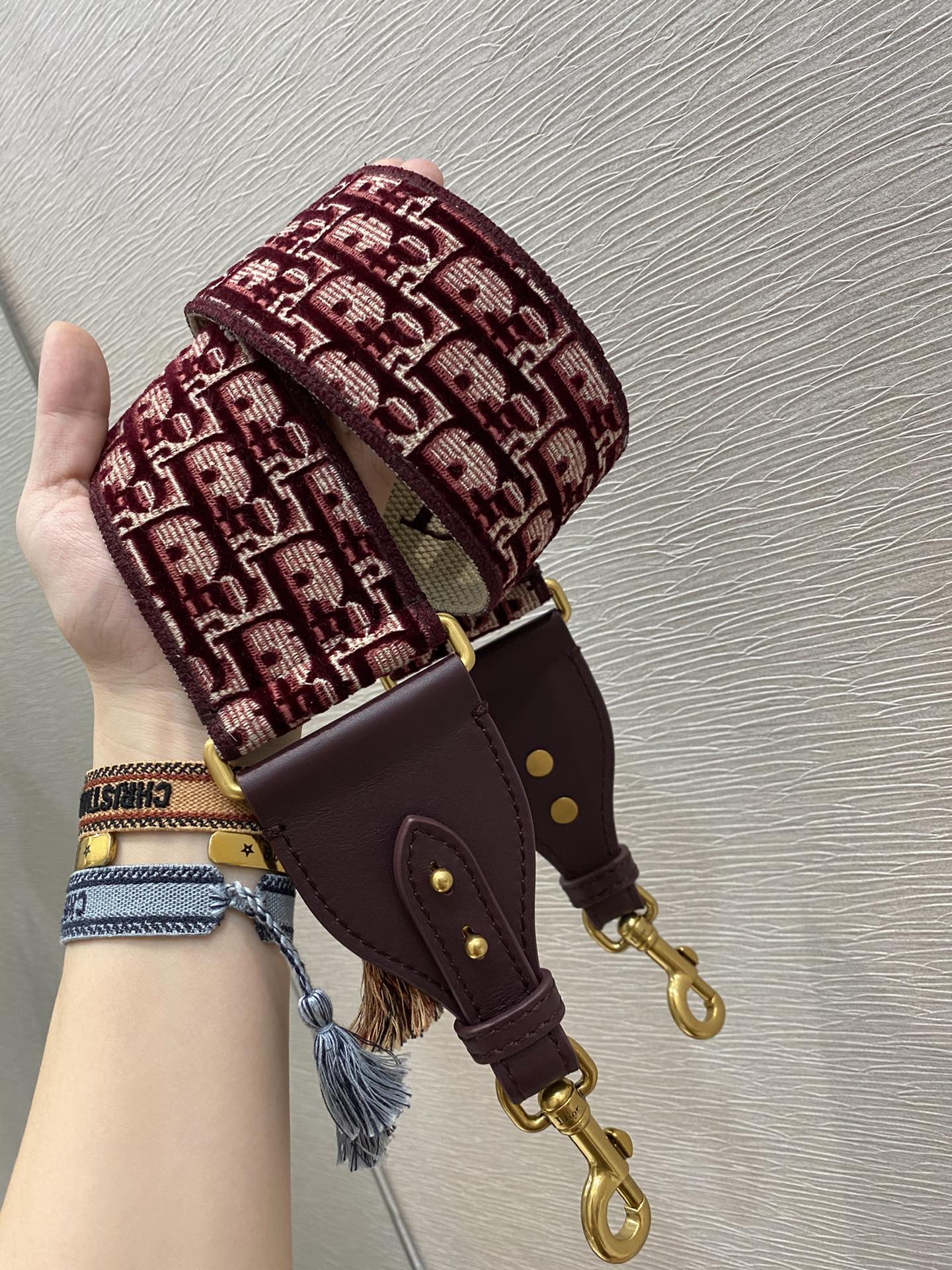 D*or straps