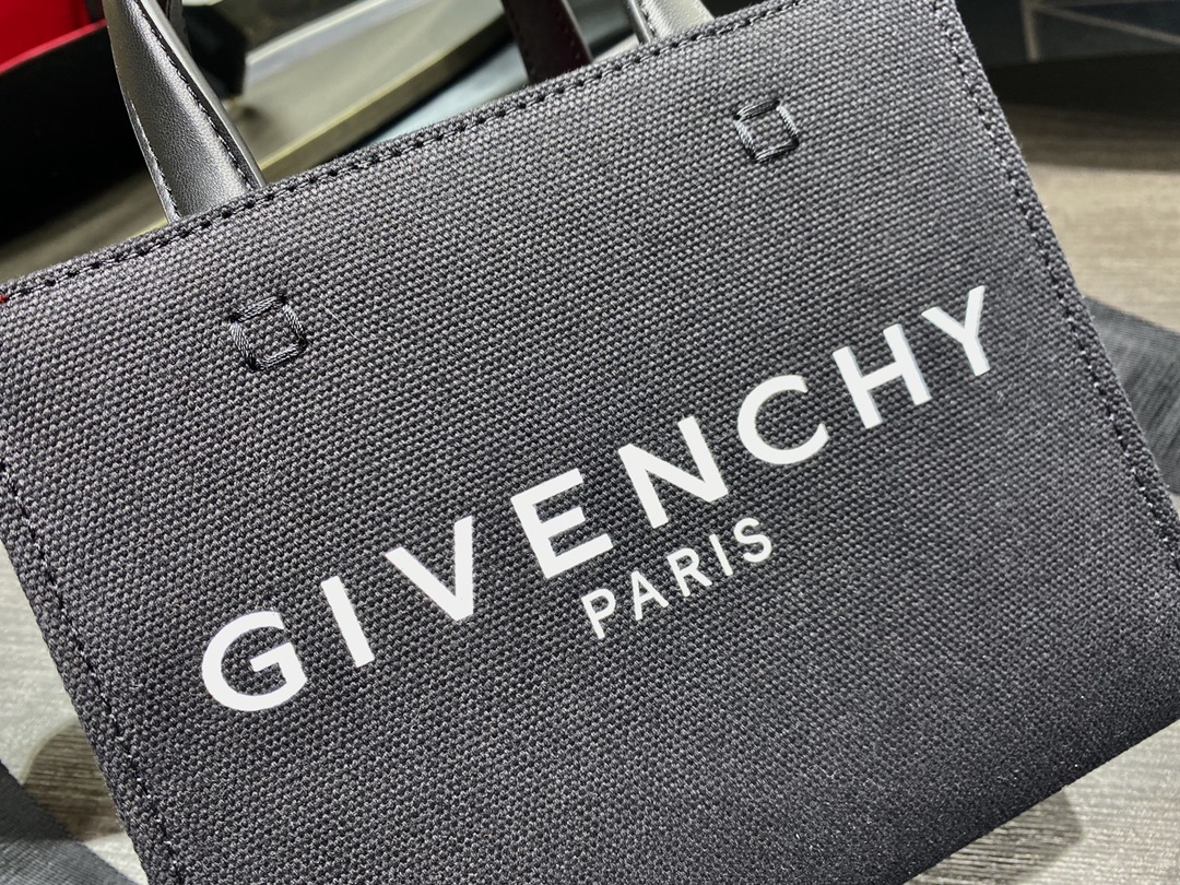 G1uenchy cabas g-tote-19x8x16cm