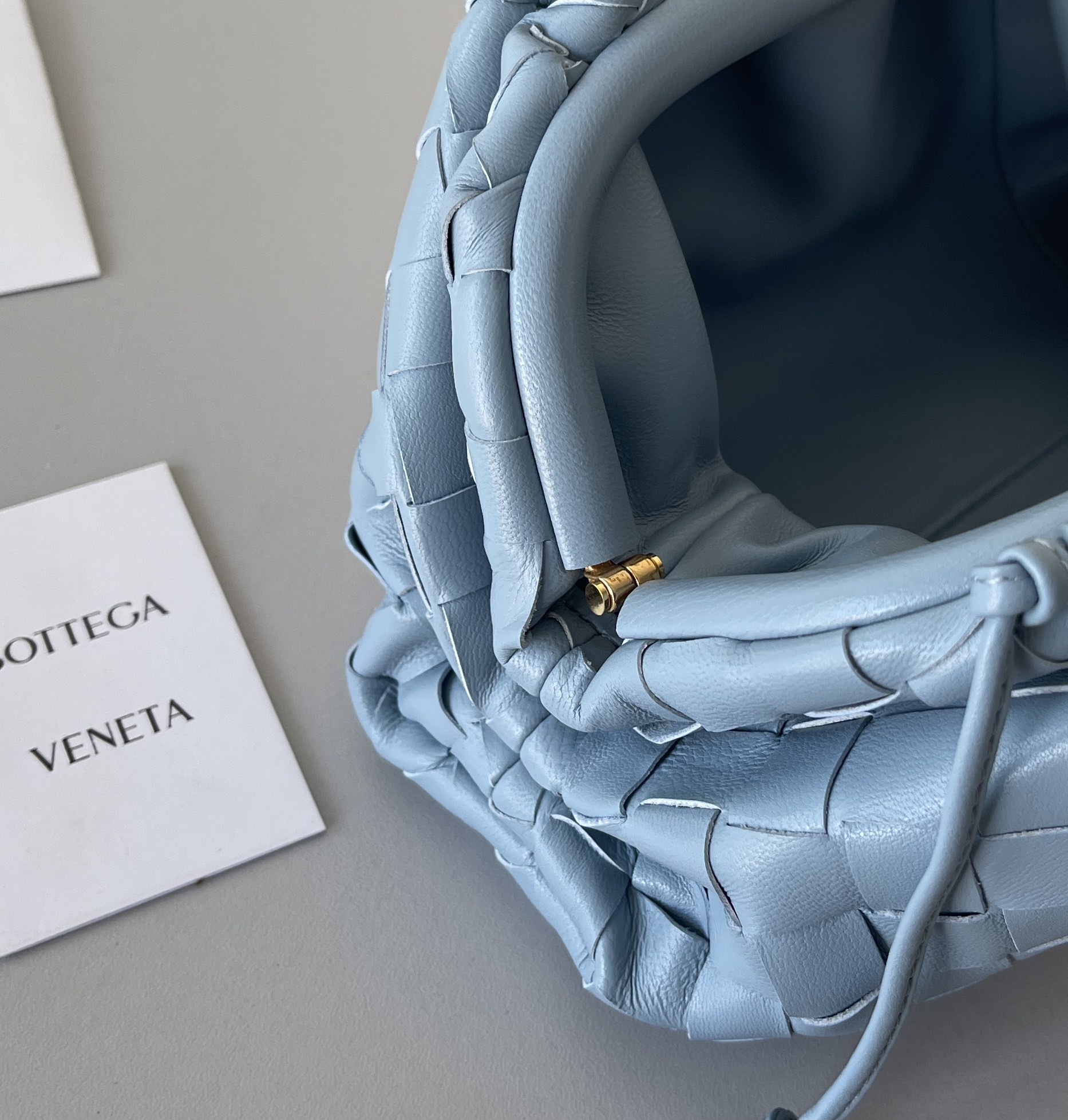 b0tte*a Ven*ta the pouch bag-22*9cm