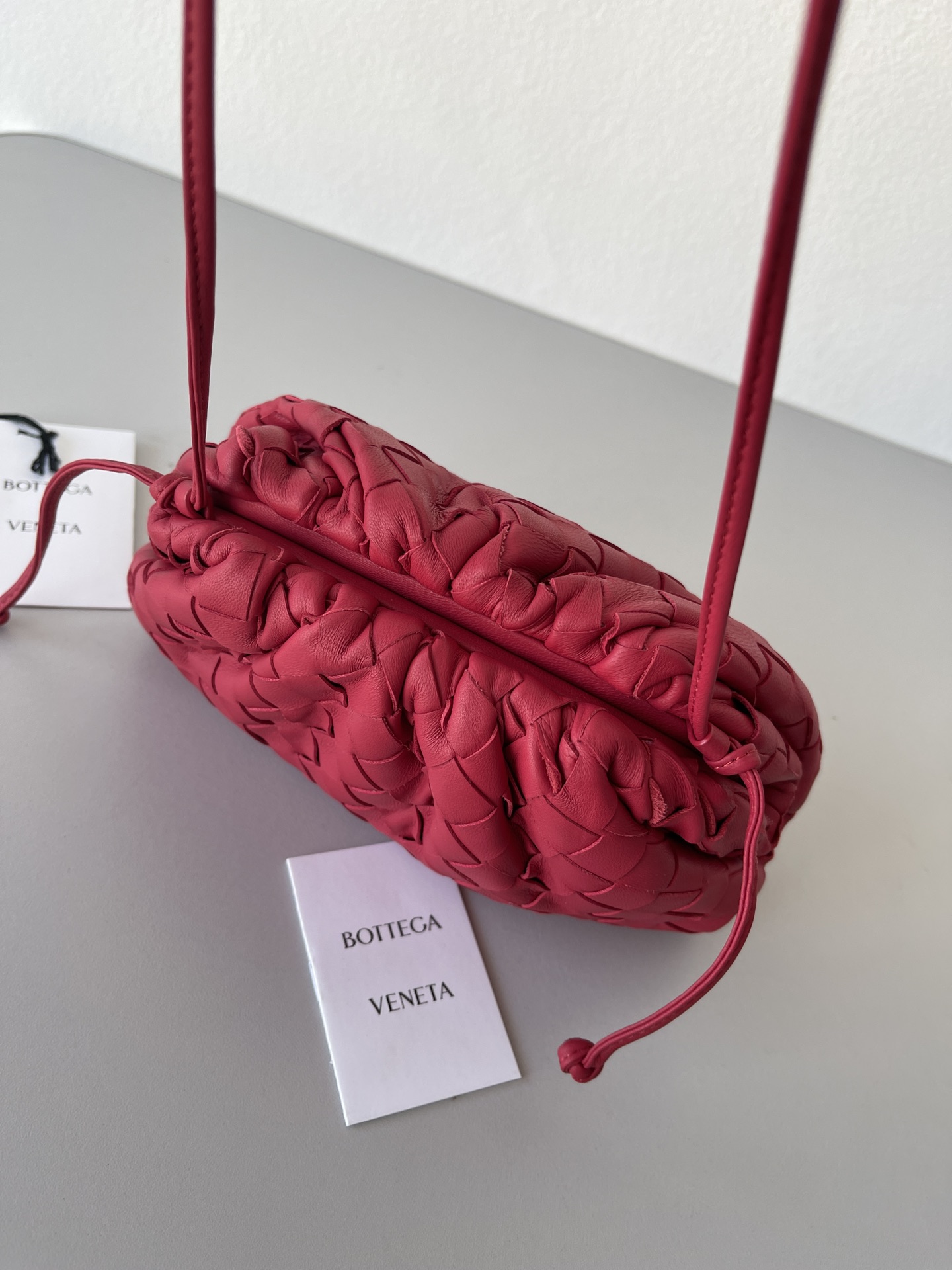 b0tte*a Ven*ta the pouch bag-22*9cm