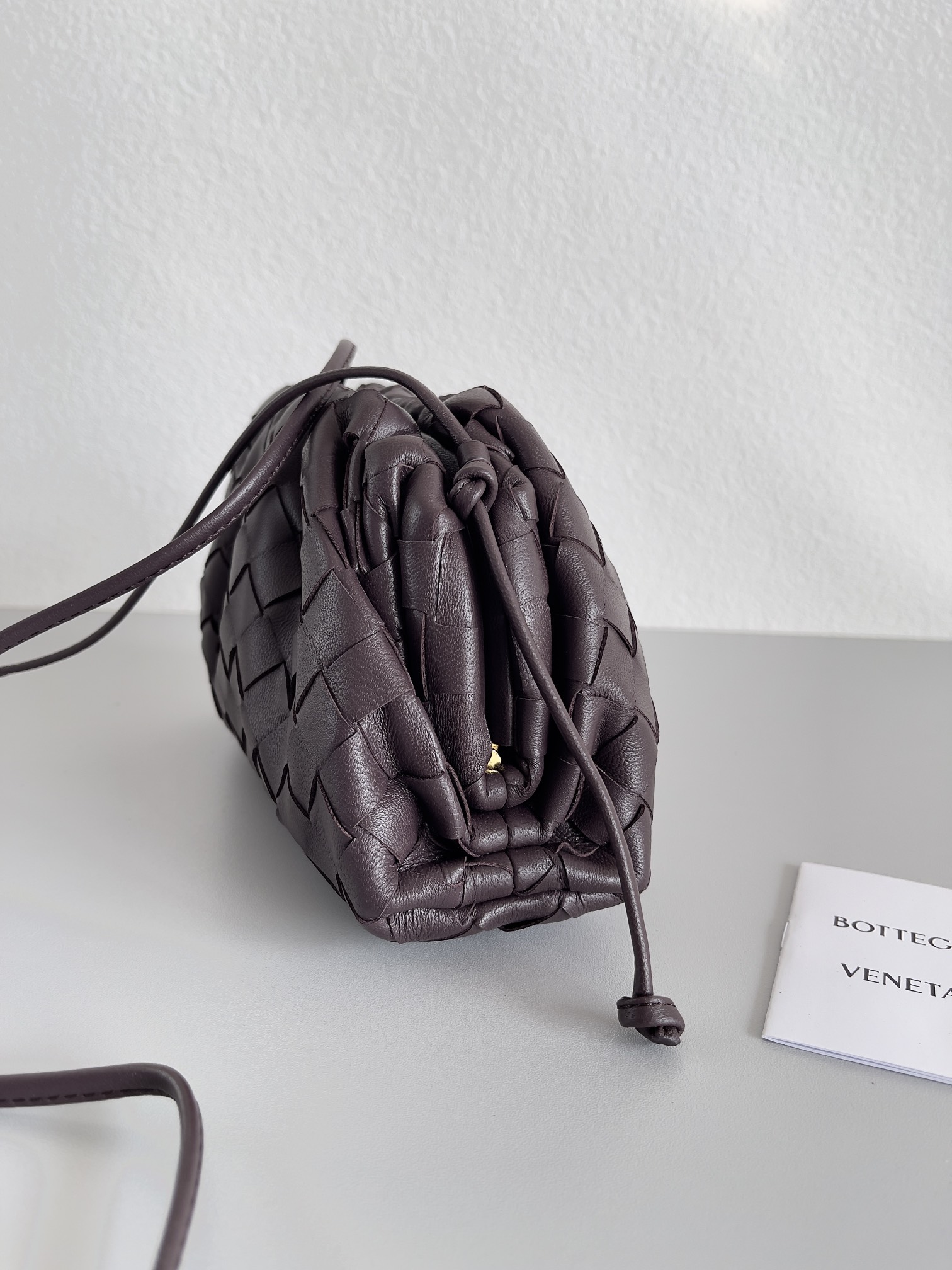 b0tte*a Ven*ta the pouch bag-22*9cm