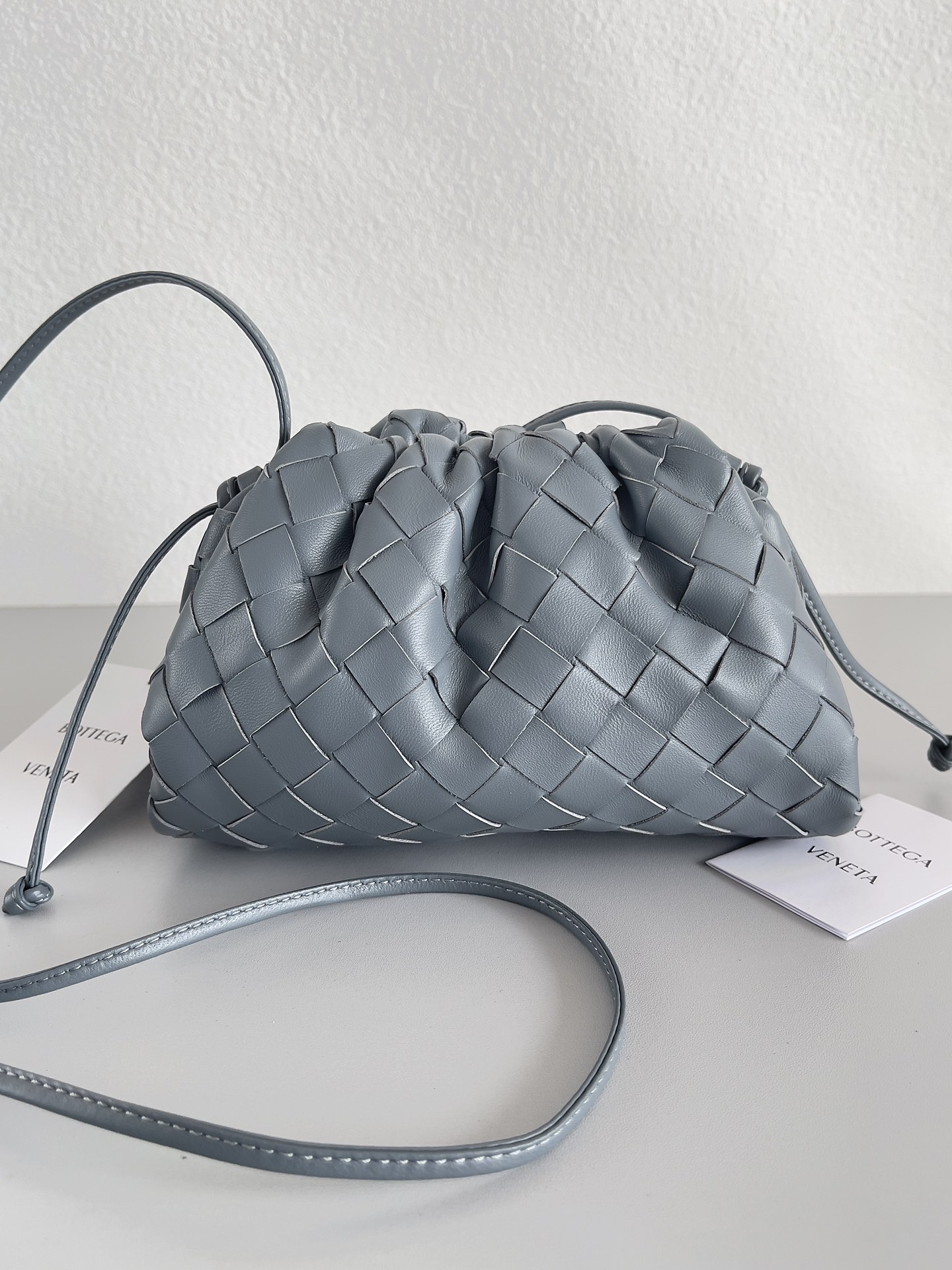 b0tte*a Ven*ta the pouch bag-22*9cm