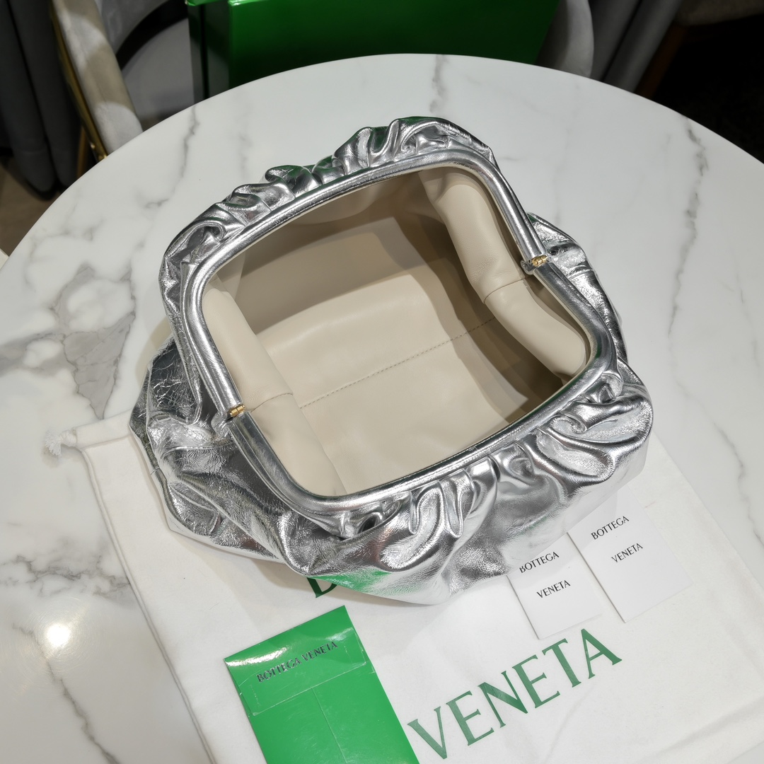 b0tte*a Ven*ta the pouch bag-38*20*9cm