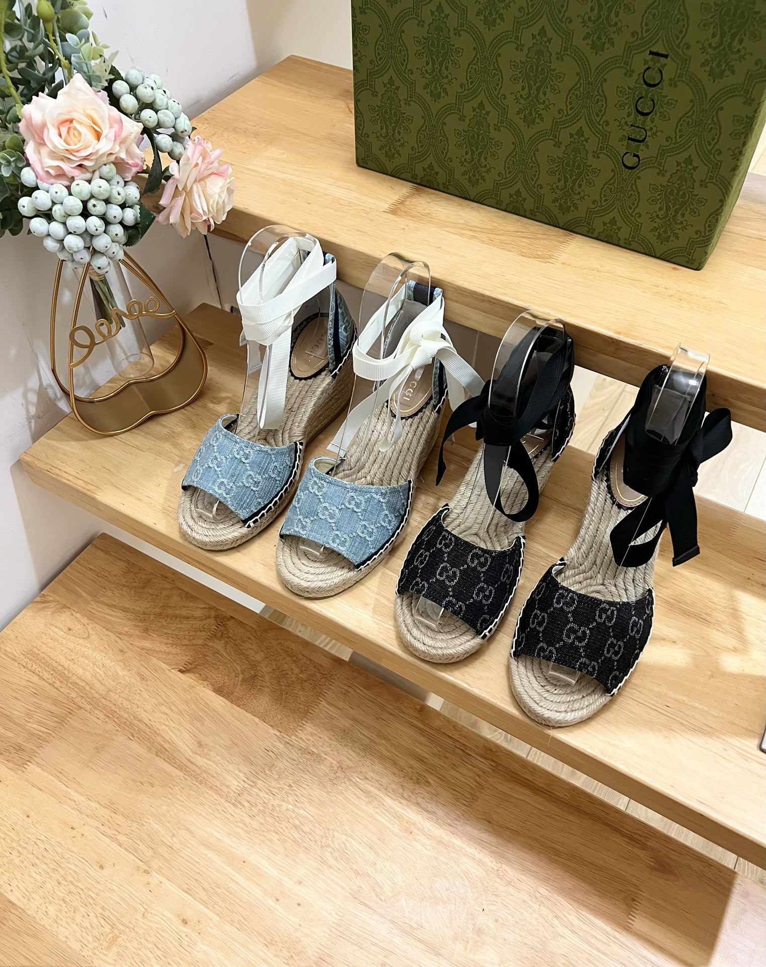 G*u*i 2024ss sandals
