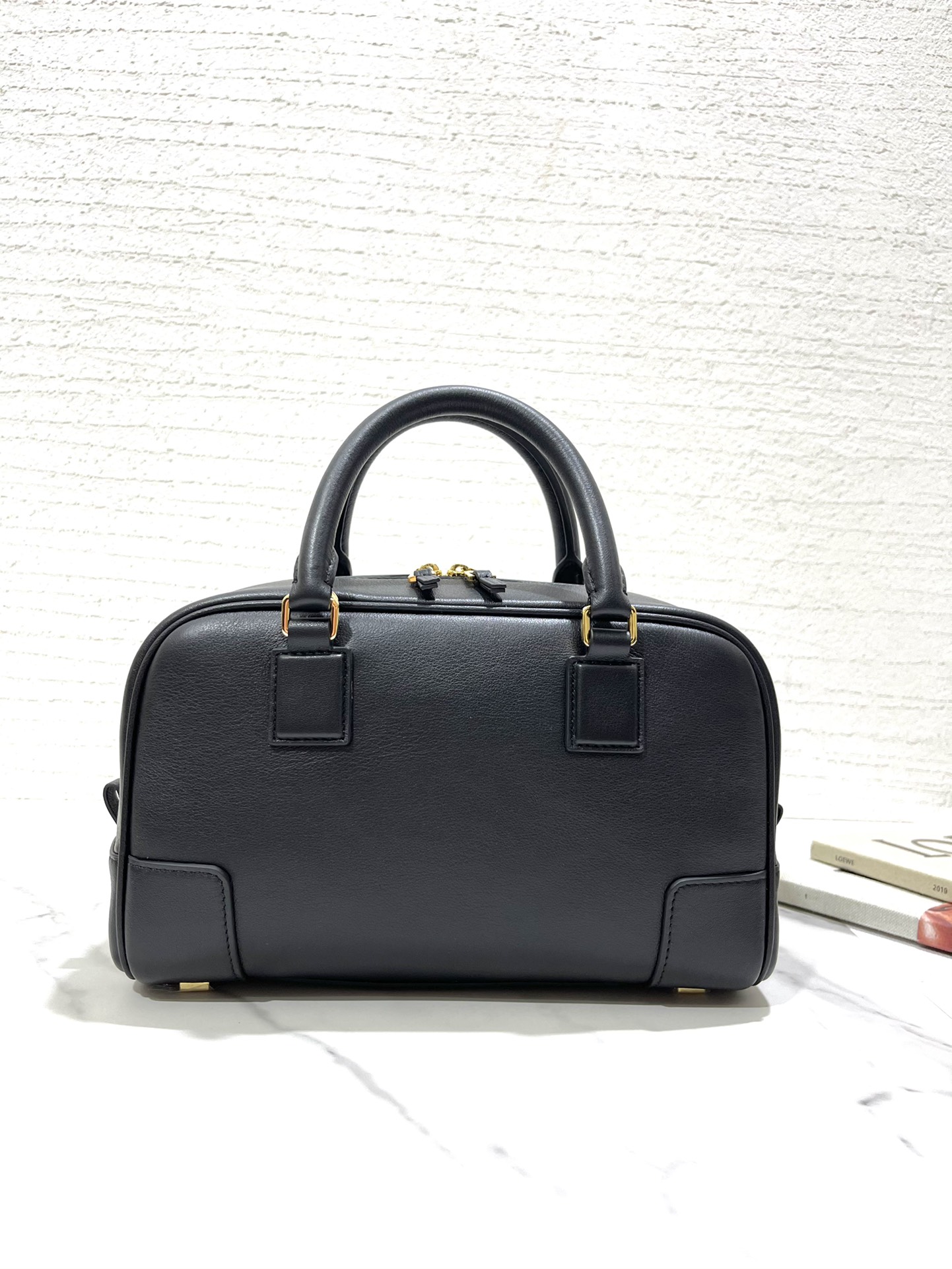 L0ew* amazon bag-23*16*10cm