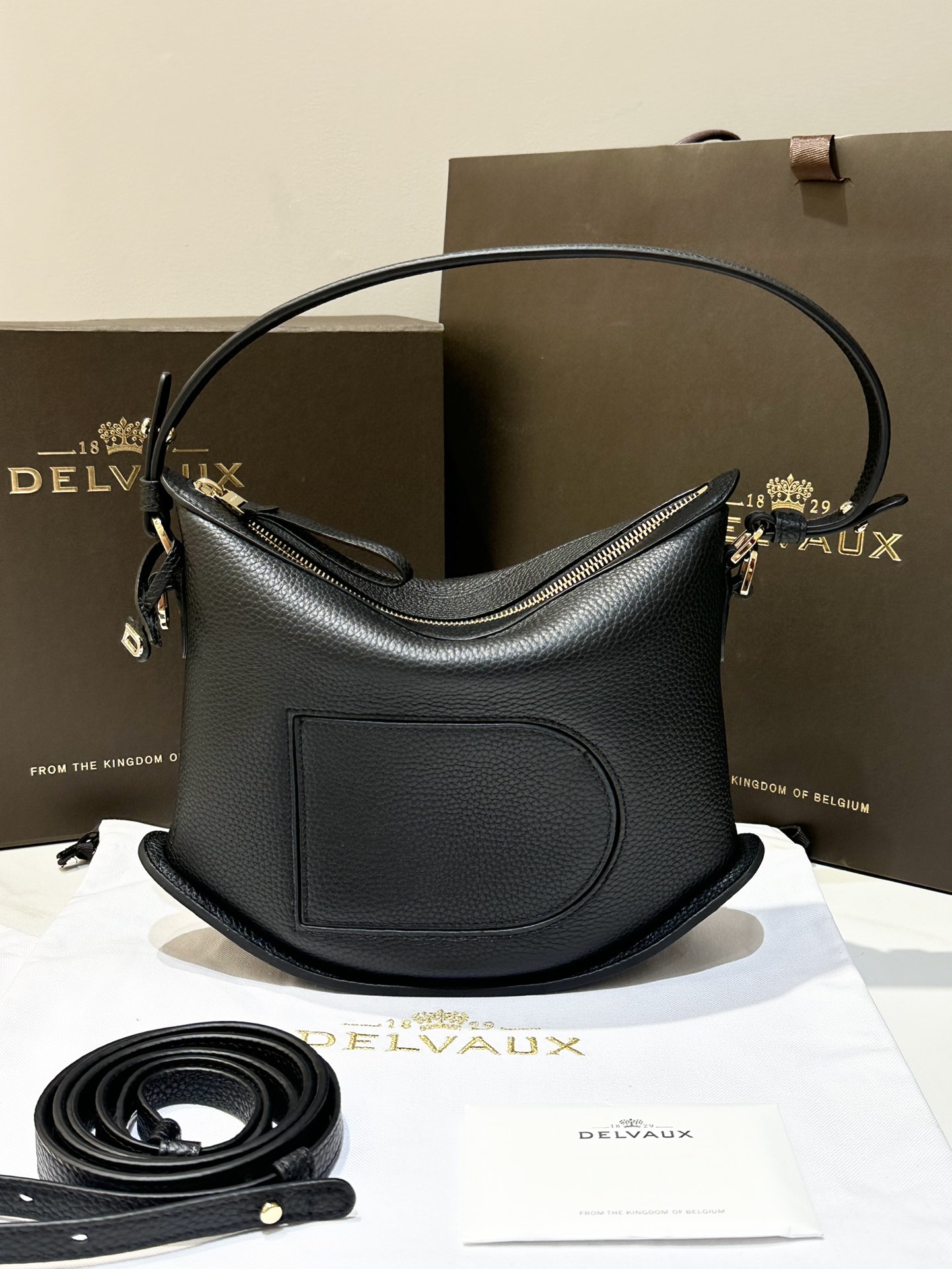 De1uavx pin swing tote-29*9*20cm